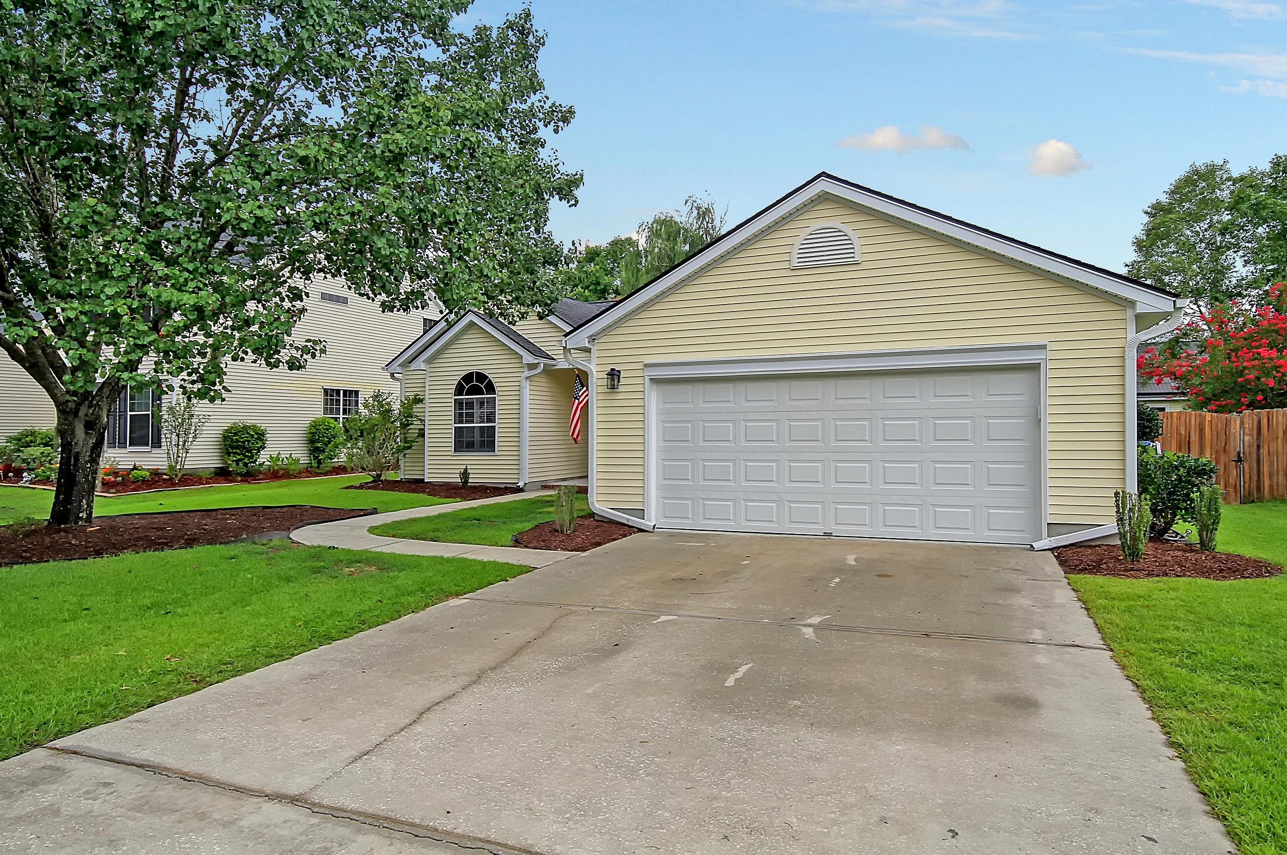 7048 Windmill Creek Rd, Charleston, SC 29414-7574