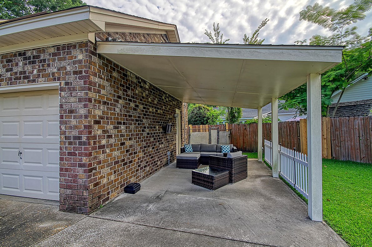 102 Ellen Ct, Summerville SC  29483-3601 exterior