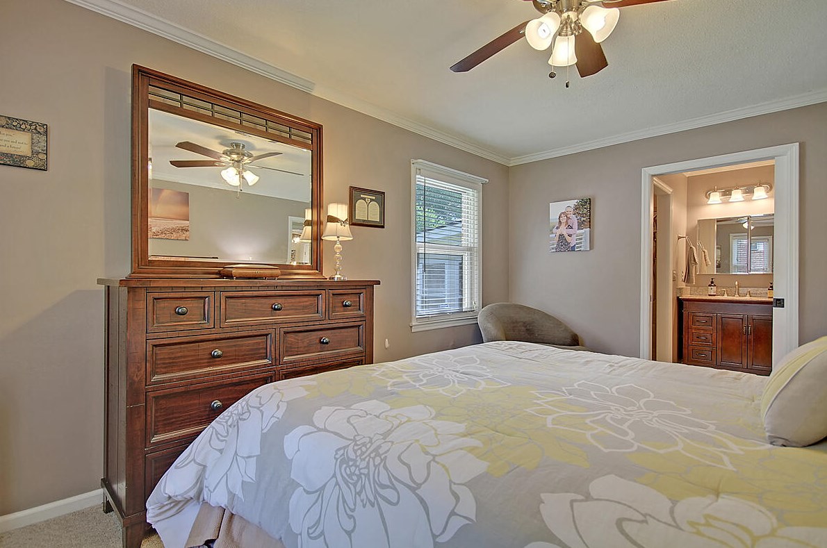 102 Ellen Ct, Summerville SC  29483-3601 exterior