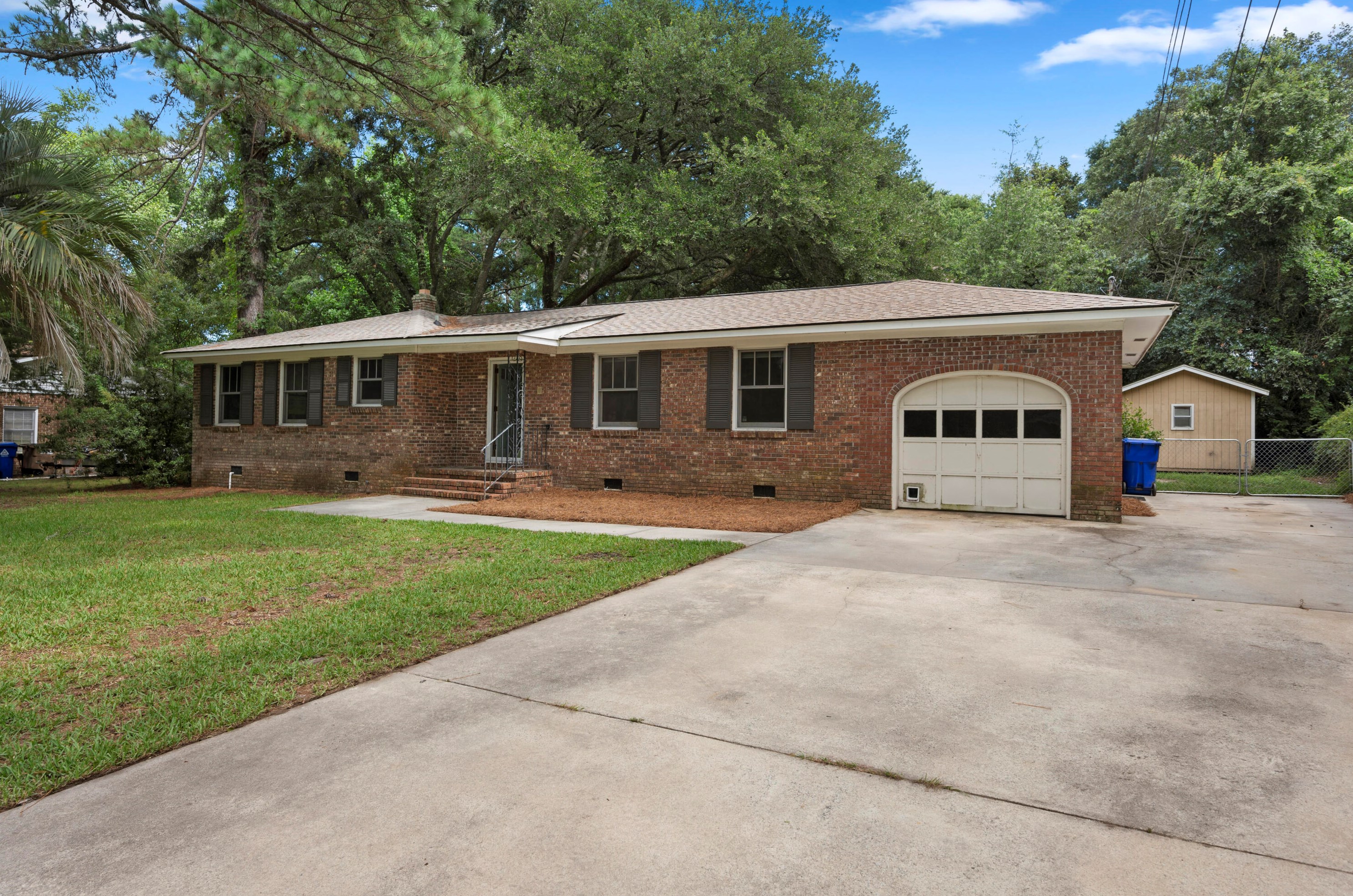 918 Godber St, Charleston, SC 29412-5024