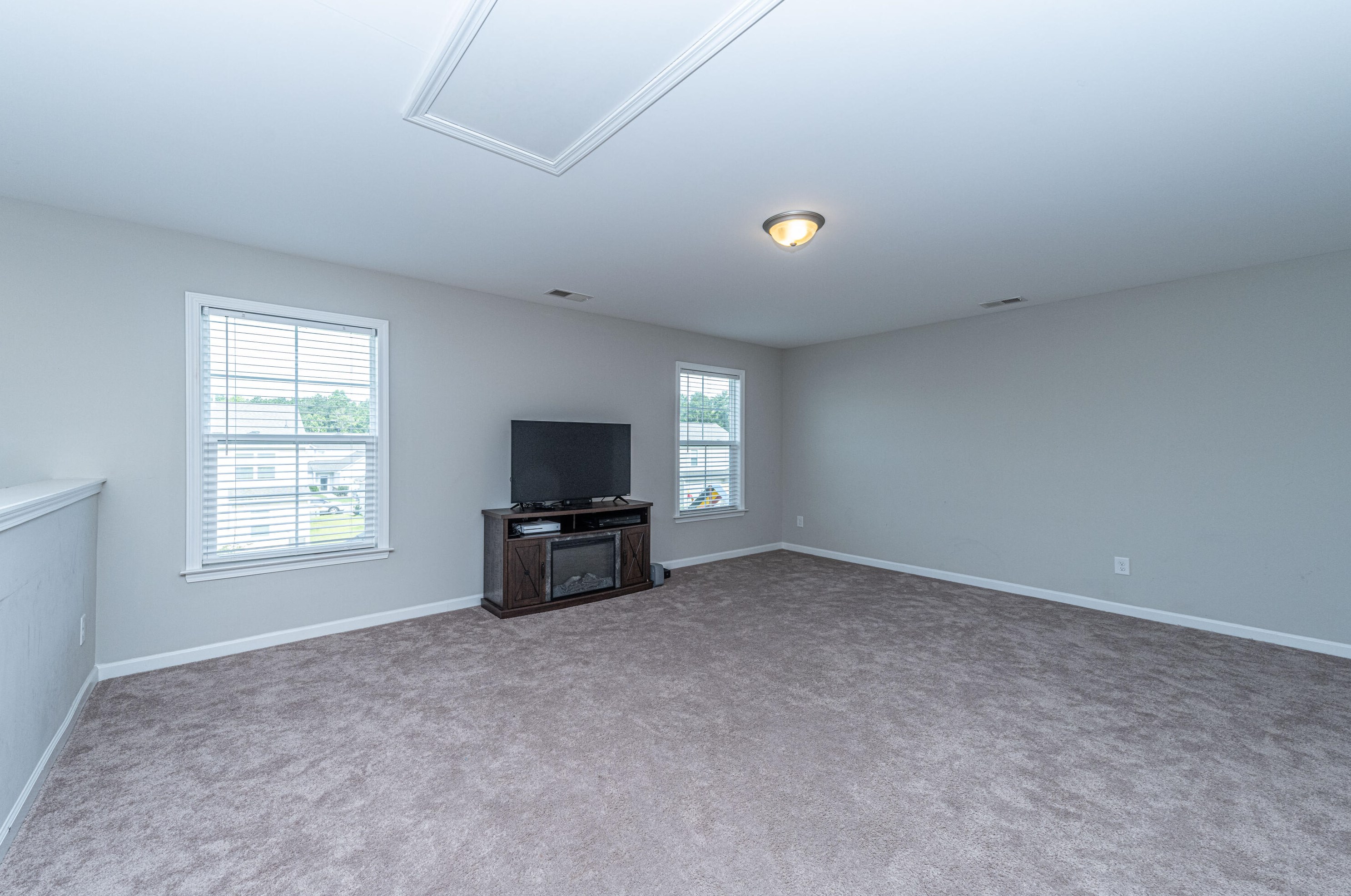 252 Topsaw Ln, Moncks Corner SC  29461-8890 exterior