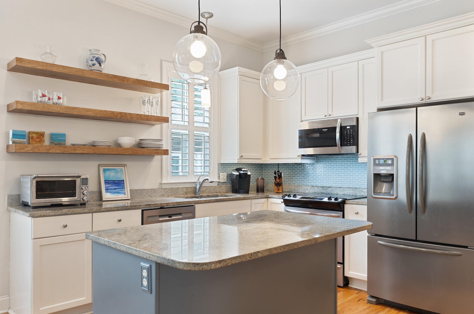 1641 Ware Btm Ln, Mount Pleasant SC  29464-8700 exterior