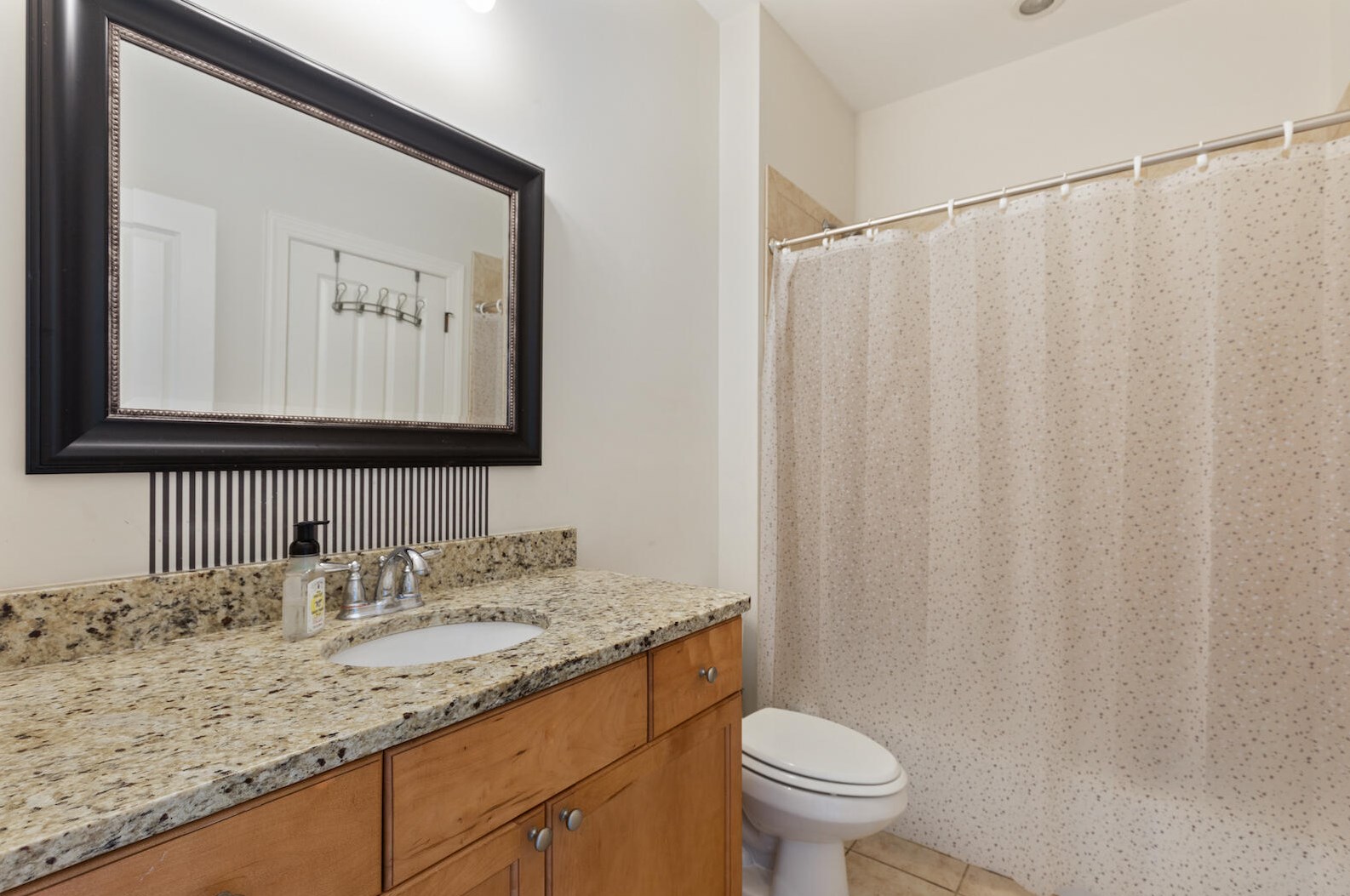 1641 Ware Btm Ln, Mount Pleasant SC  29464-8700 exterior