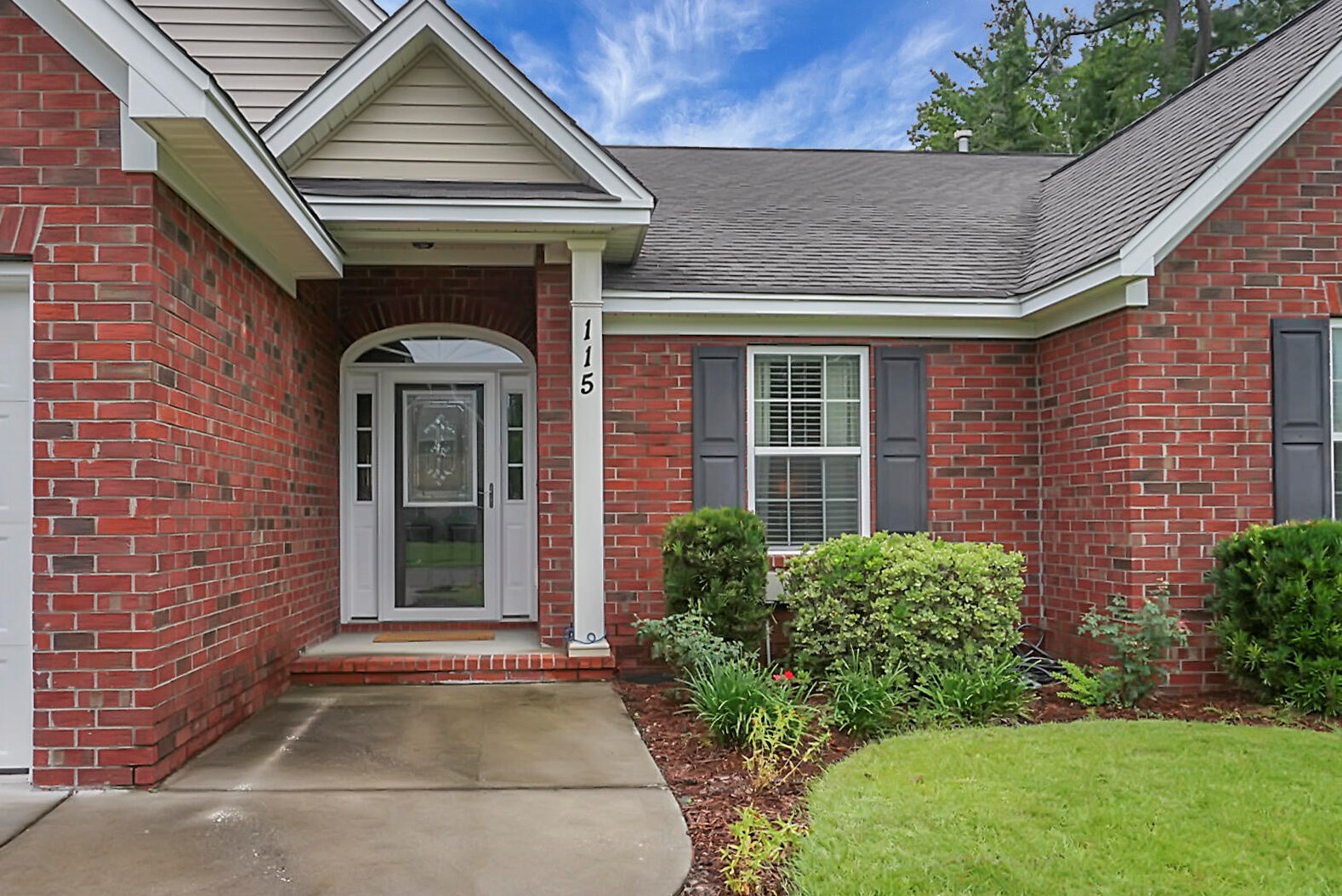 115 Torrey Pines Dr, Summerville, SC 29483-3439