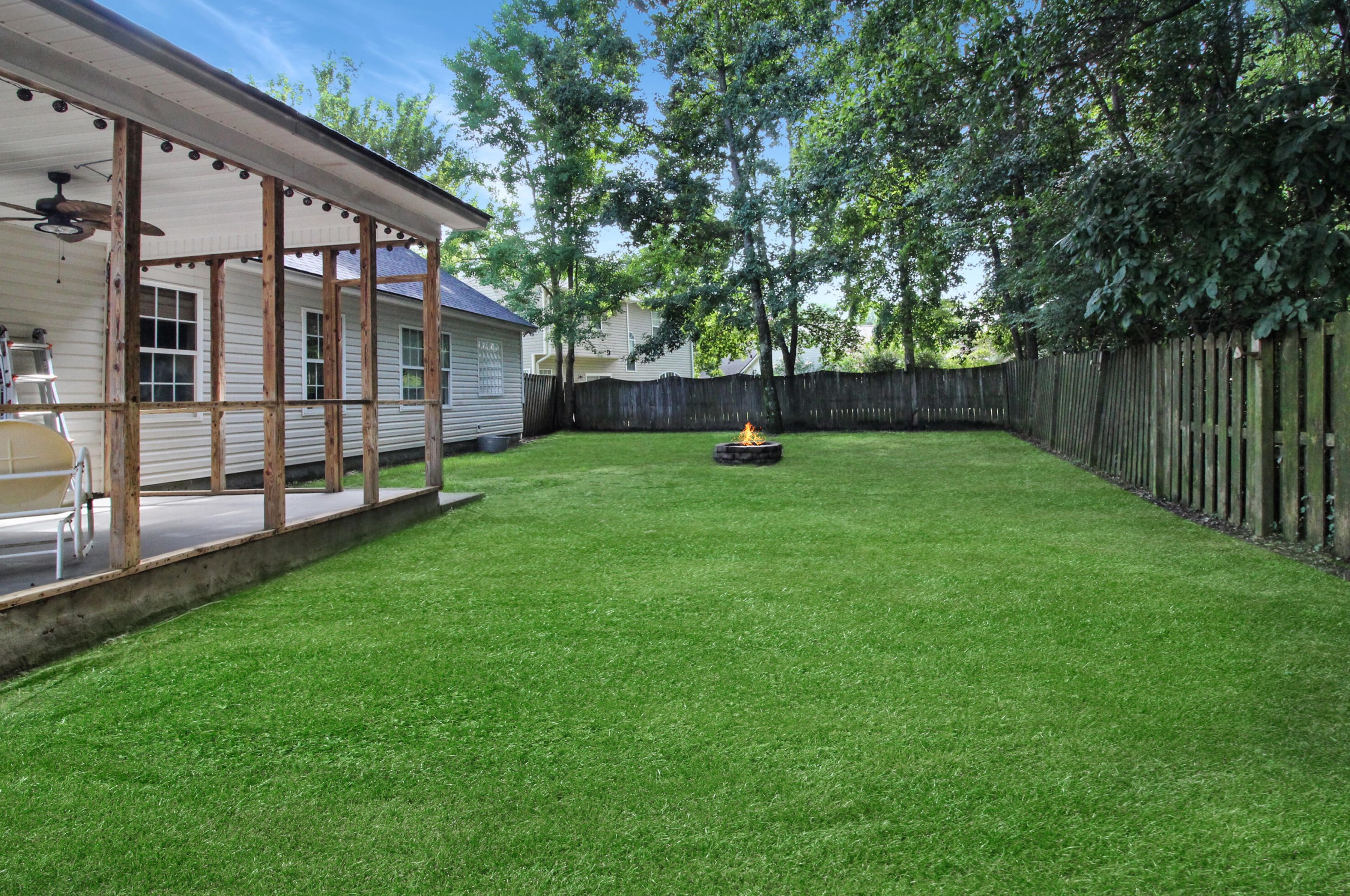 125 Chatfield Cir, Charleston SC 29445-7092 exterior