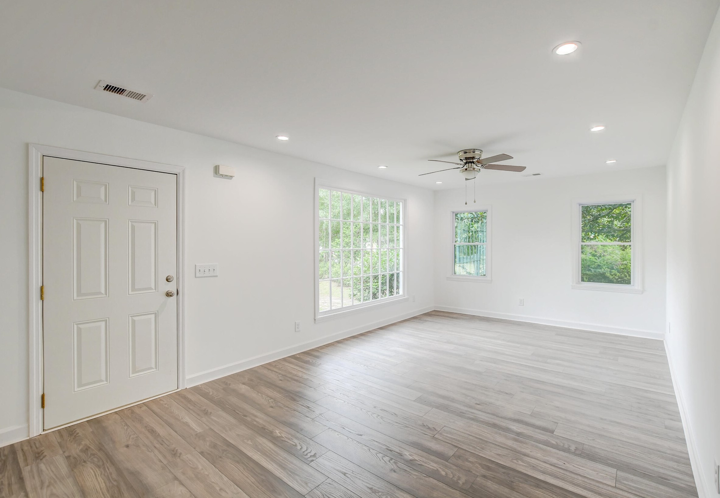 320 Warren St, Walterboro, SC 29488