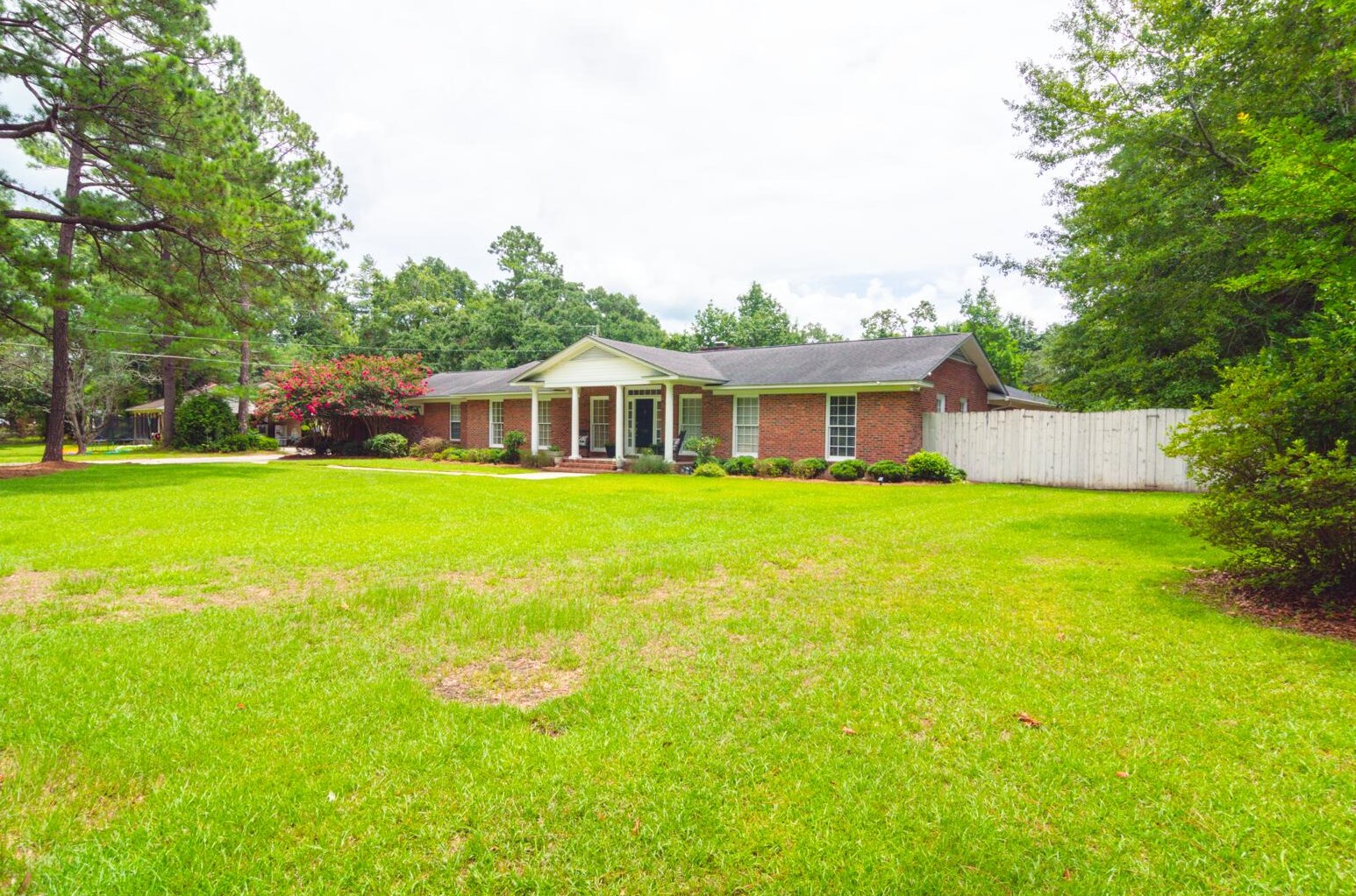 330 Hammond Dr, Seigling, SC 29810