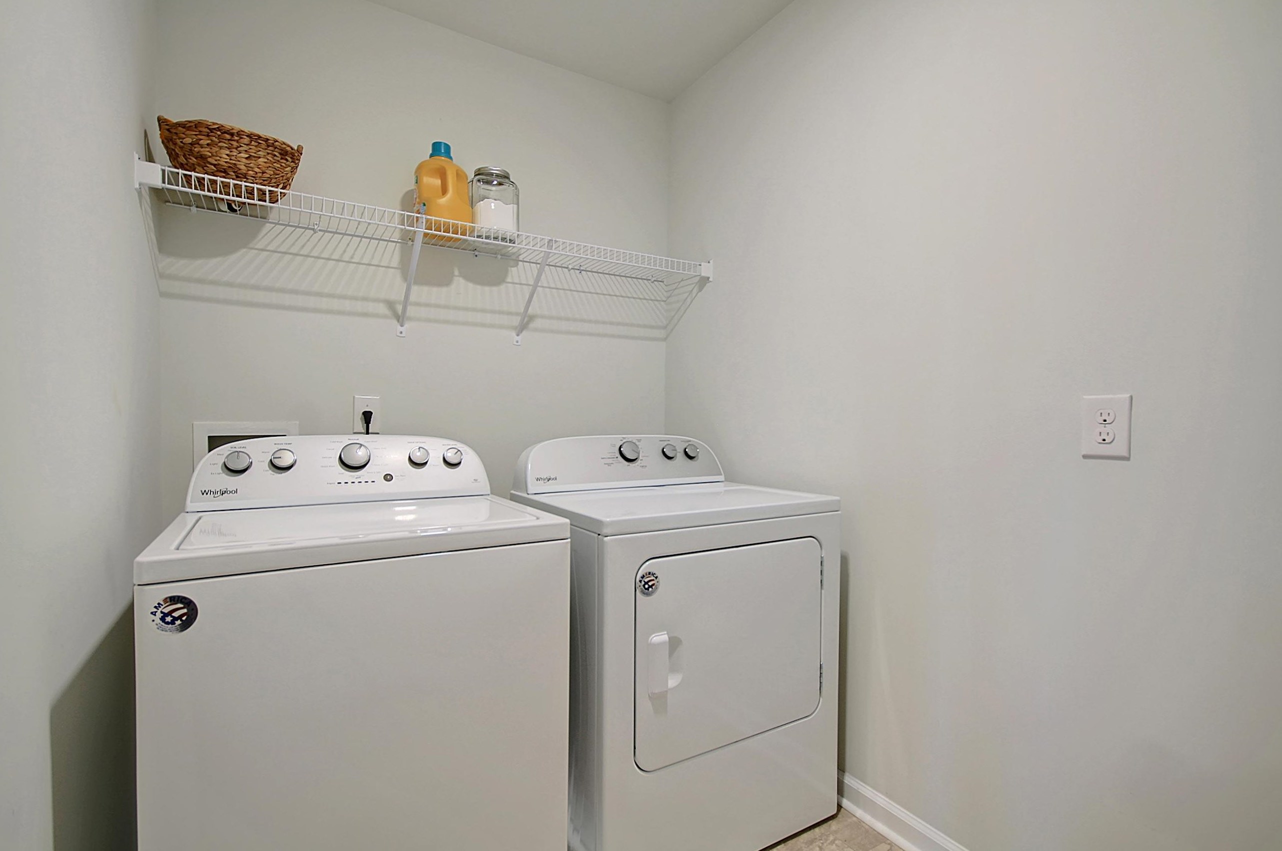 160 Hyrne Dr, Charleston SC 29445-7331 exterior