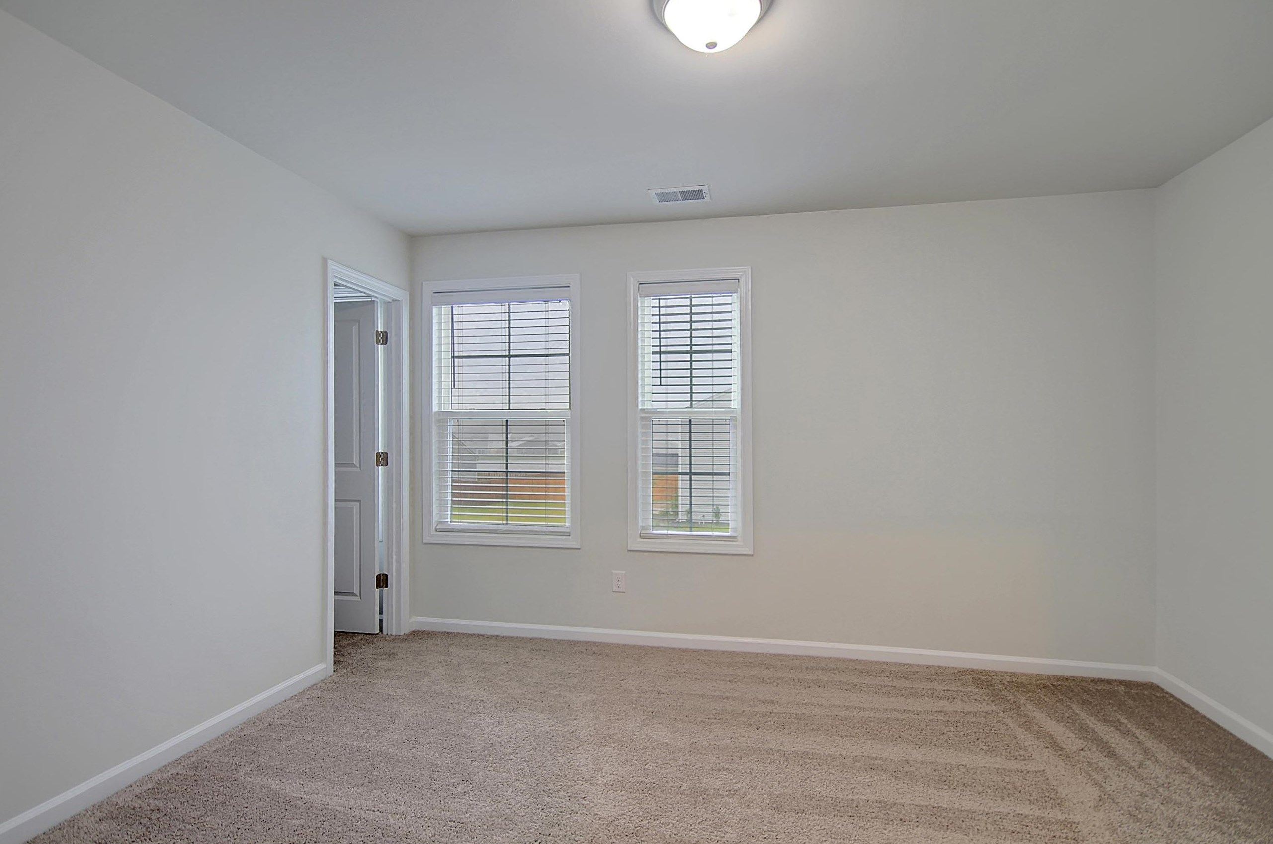 160 Hyrne Dr, Charleston SC 29445-7331 exterior