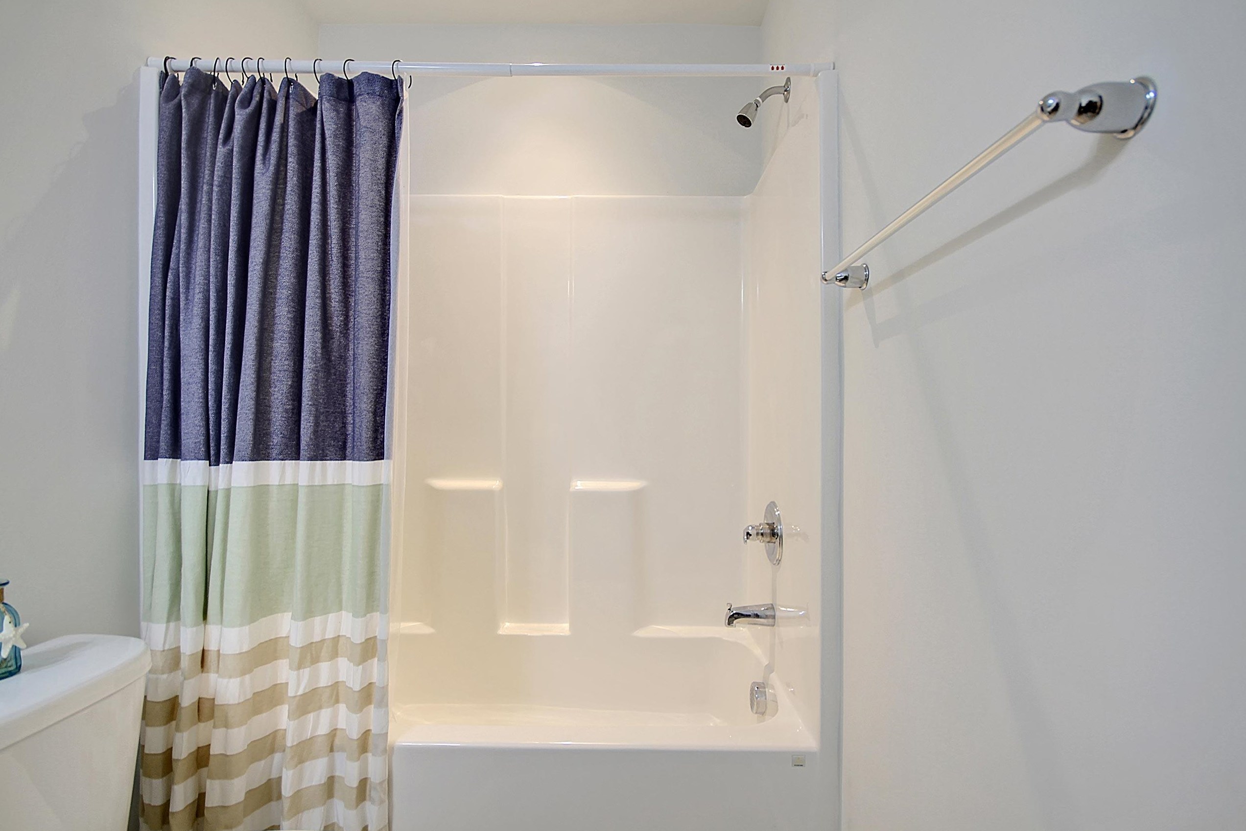 160 Hyrne Dr, Charleston SC 29445-7331 exterior