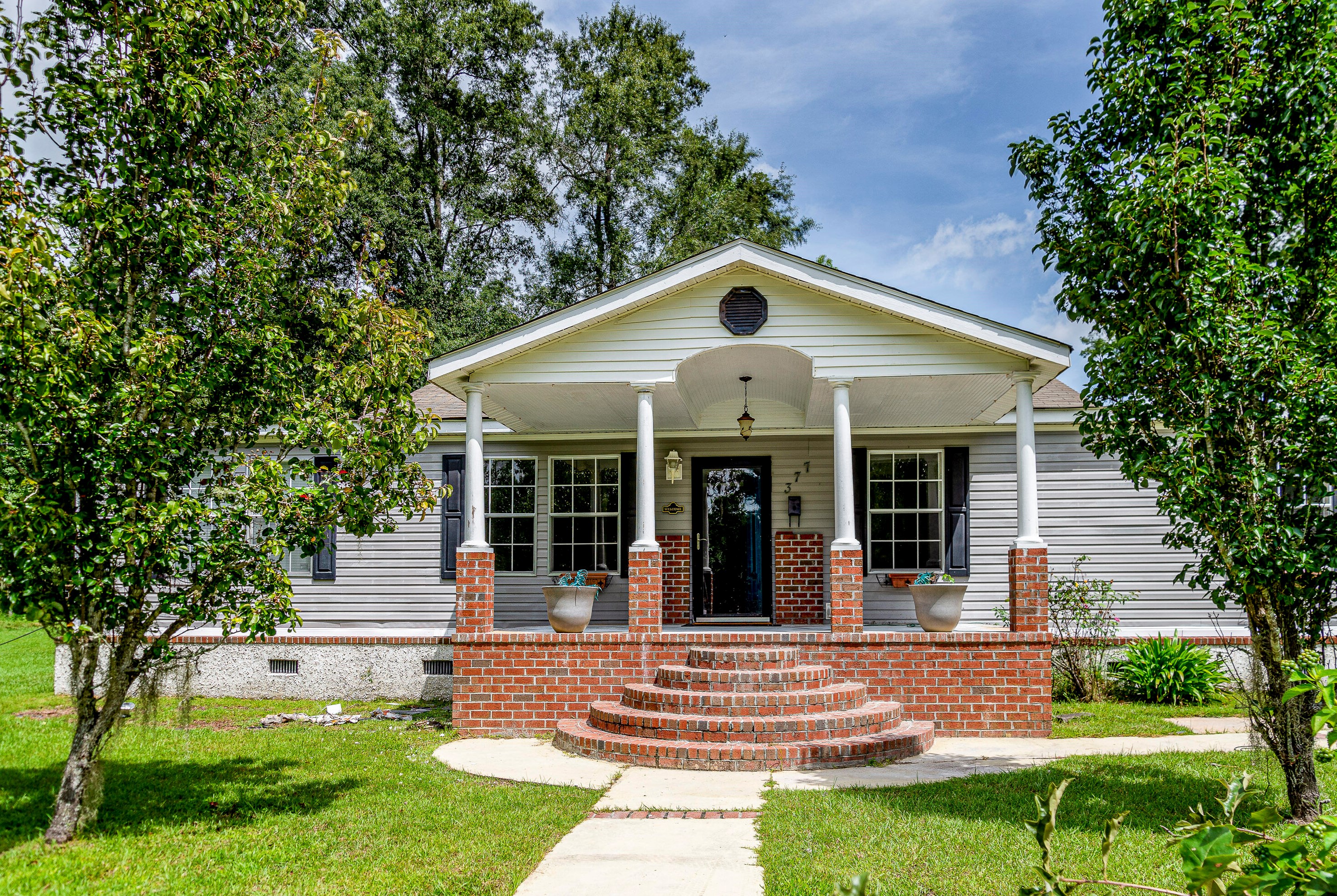377 Big Estate Circle, Gardens Corner, SC 29945