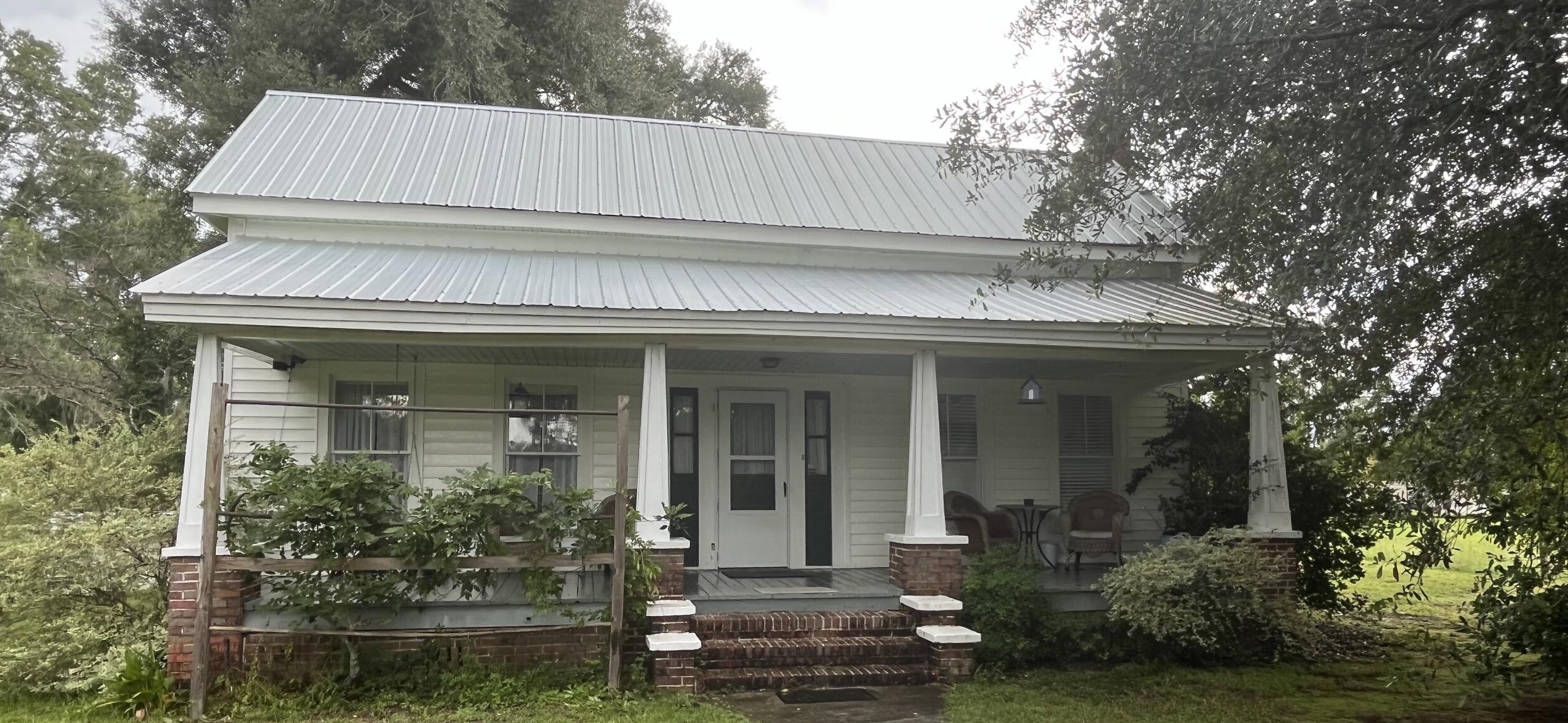 1216 Red Oak Rd, Cottageville, SC 29435