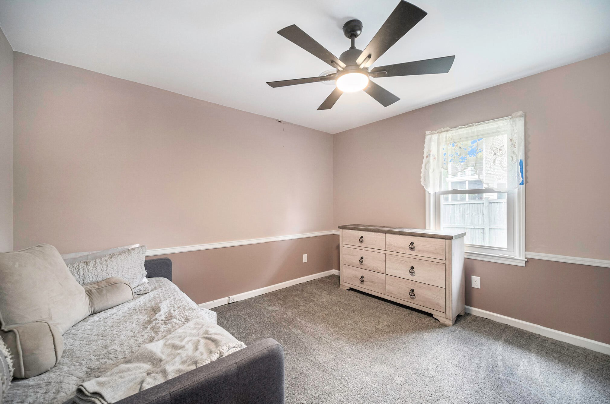 2899 Doncaster Dr, Charleston SC  29414-6737 exterior