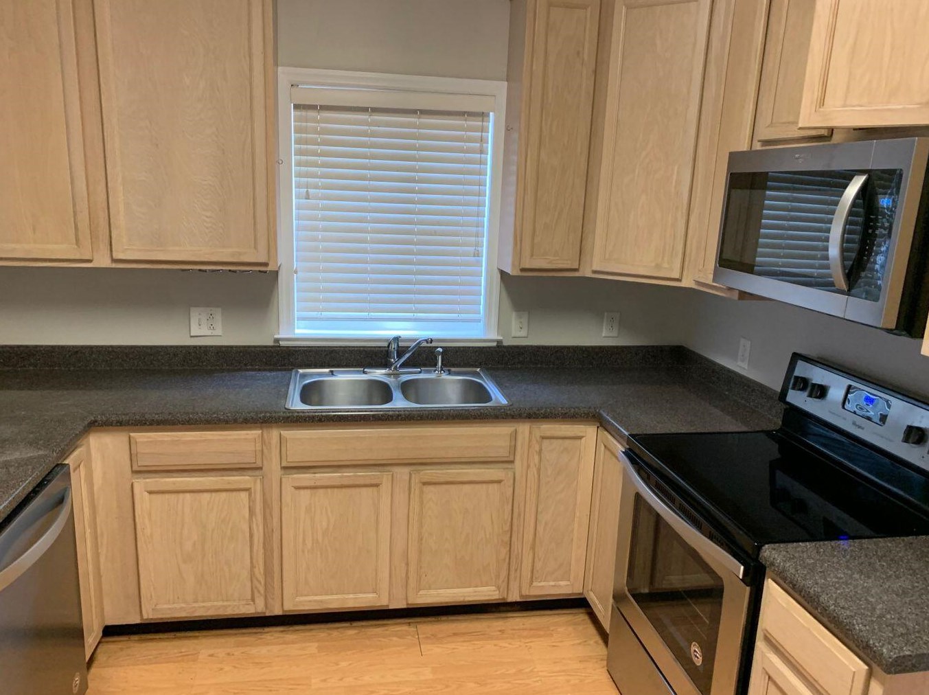 850 Sedge Ct, Charleston, SC 29412