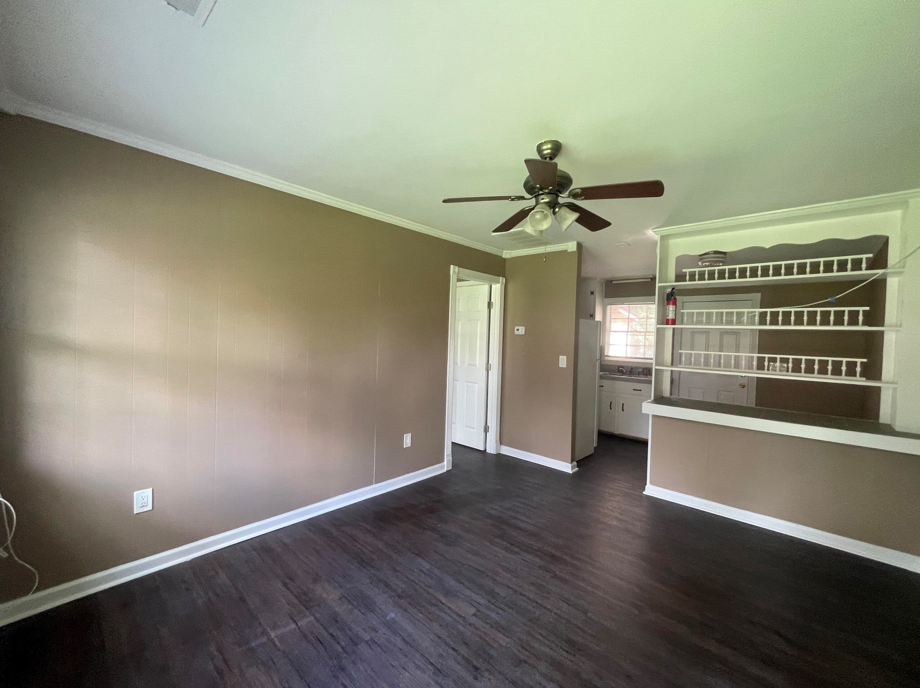 8842 Deerwood Dr, Charleston, SC 29406
