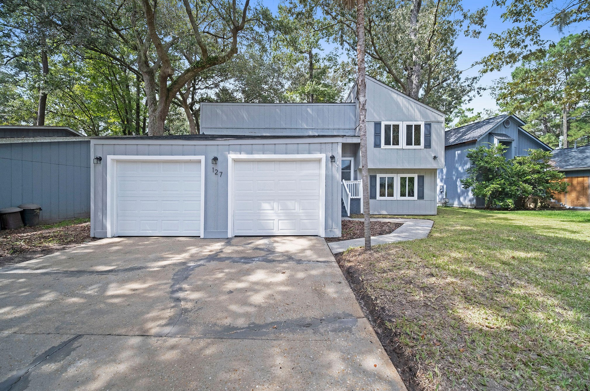 127 Lancer Dr, Summerville, SC 29485-8631