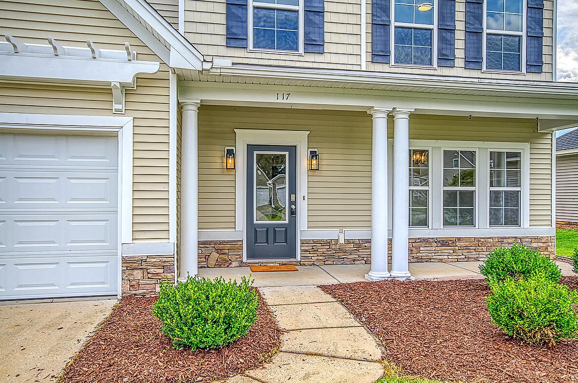 117 Charlesfort Way, Moncks Corner, SC 29461-8883