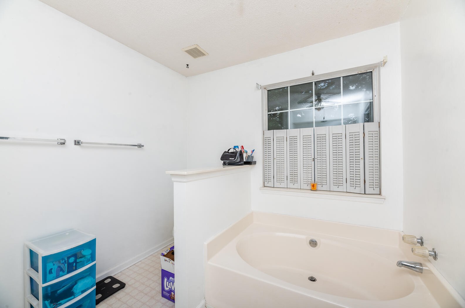 206 Hastings Dr, Charleston SC 29445-6619 exterior