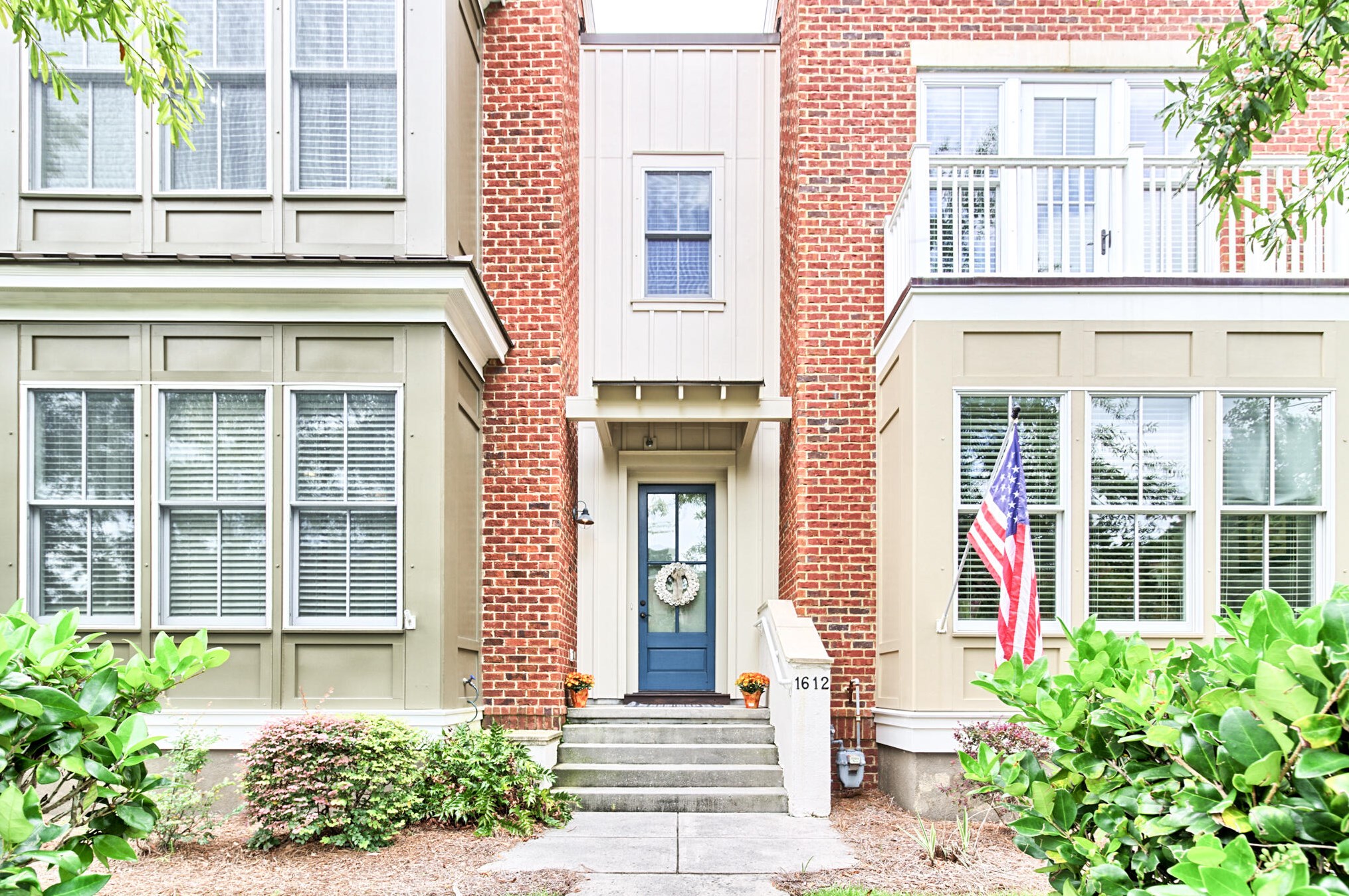 1612 Grey Marsh Rd, Mount Pleasant, SC 29466-7212