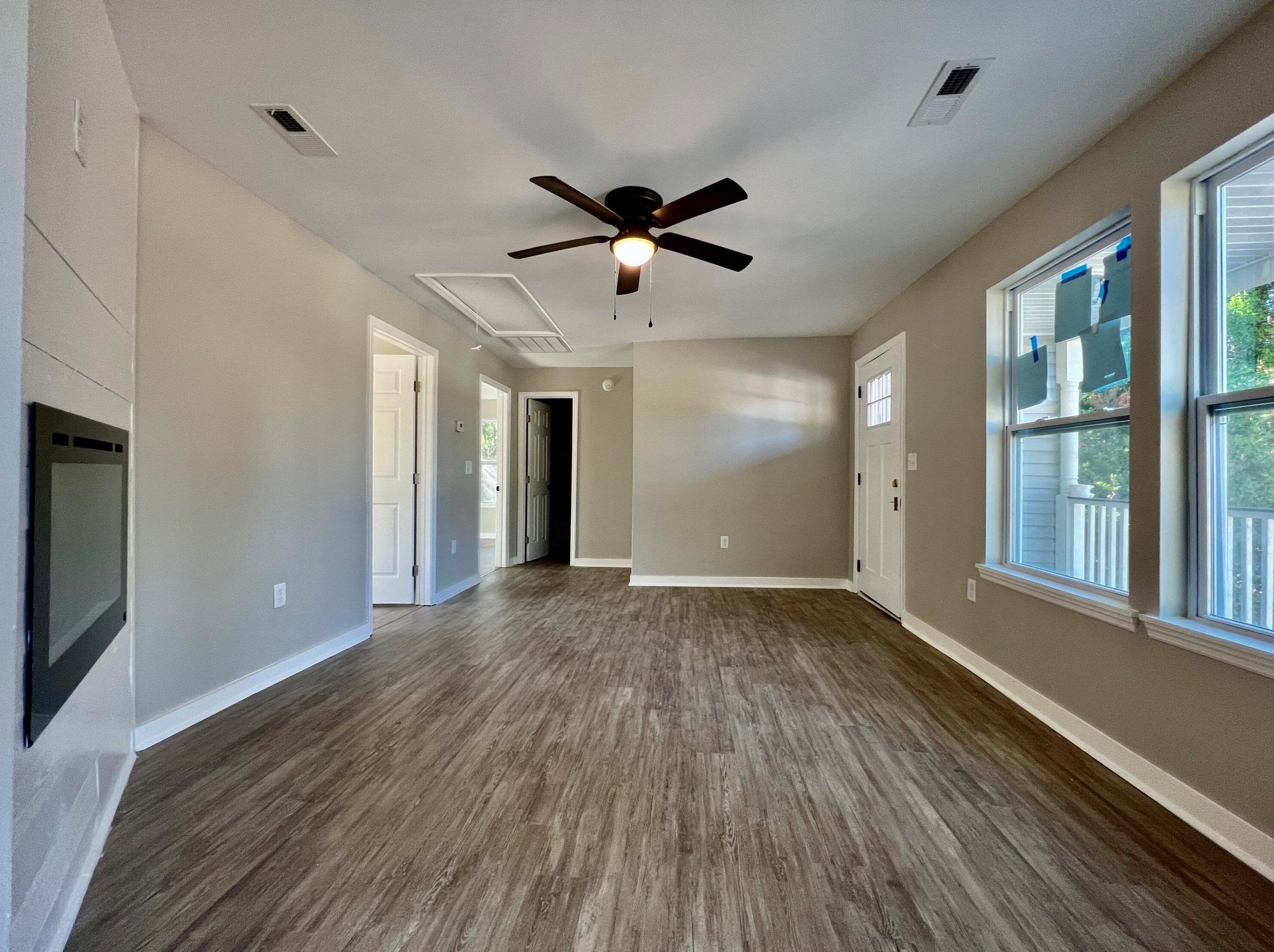 180 End Dr, Moncks Corner SC  29461-4408 exterior