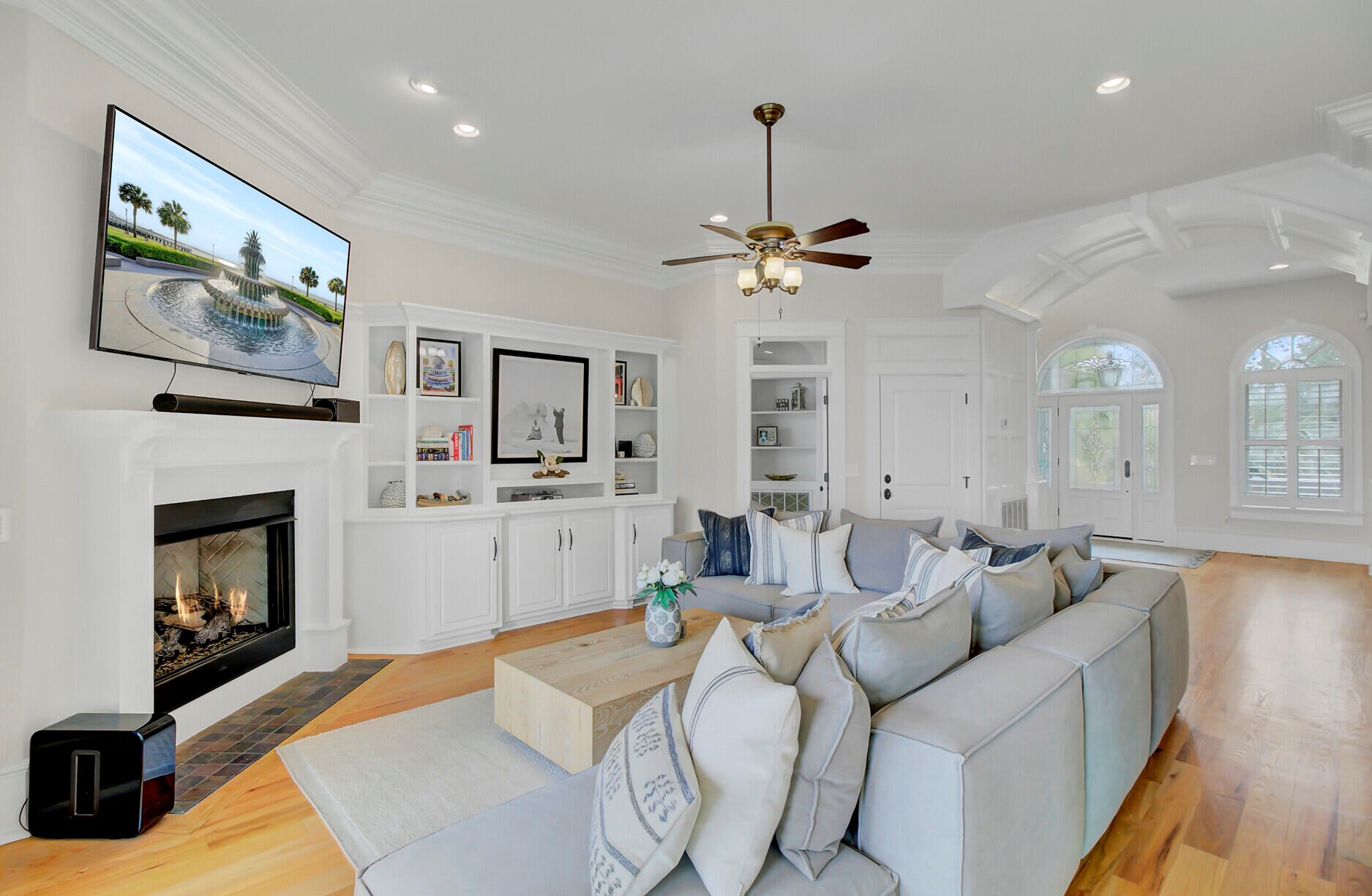 4365 Stoney Poynt Ct, Charleston SC  29405-6880 exterior