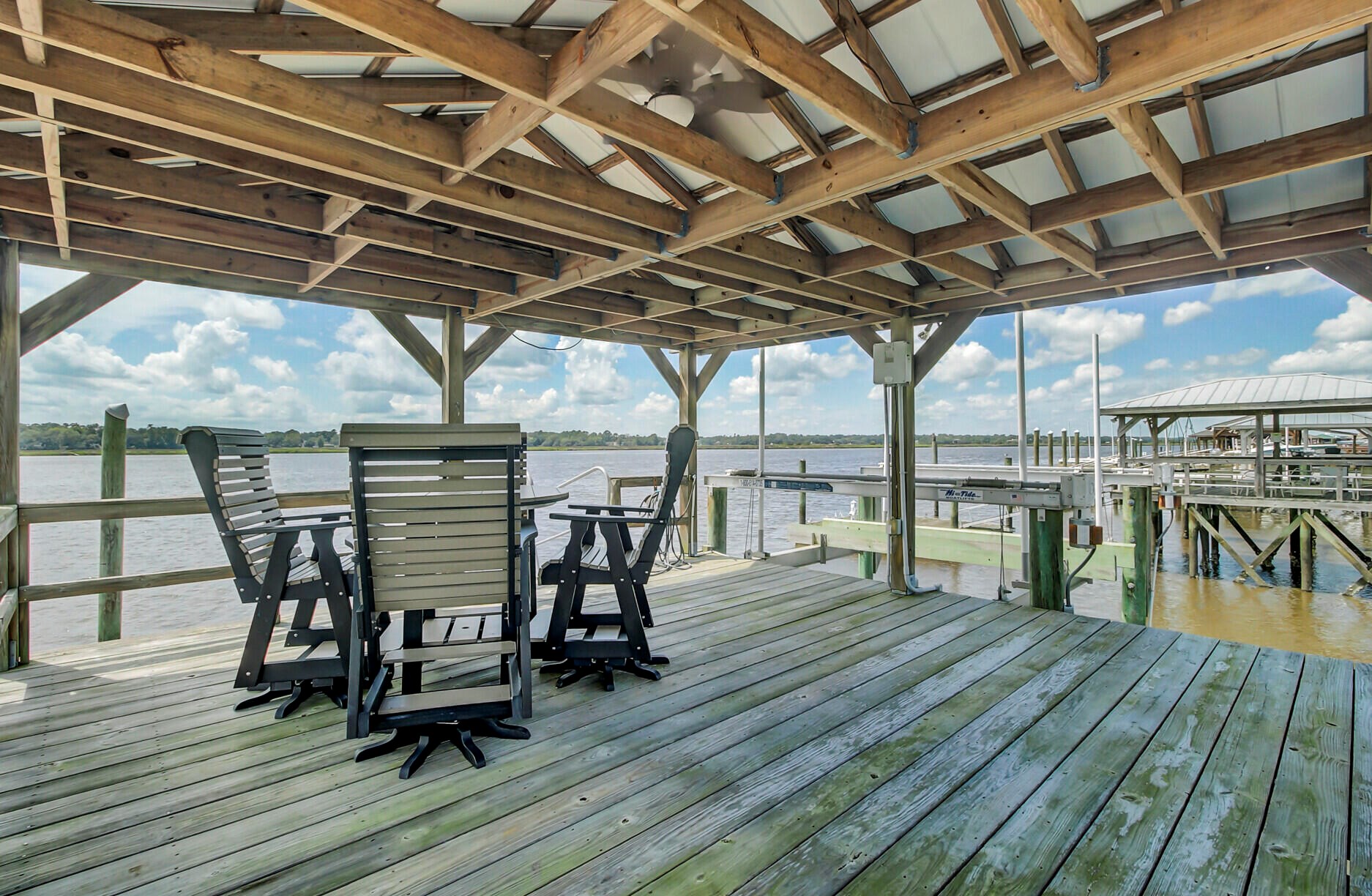 4365 Stoney Poynt Ct, Charleston SC  29405-6880 exterior