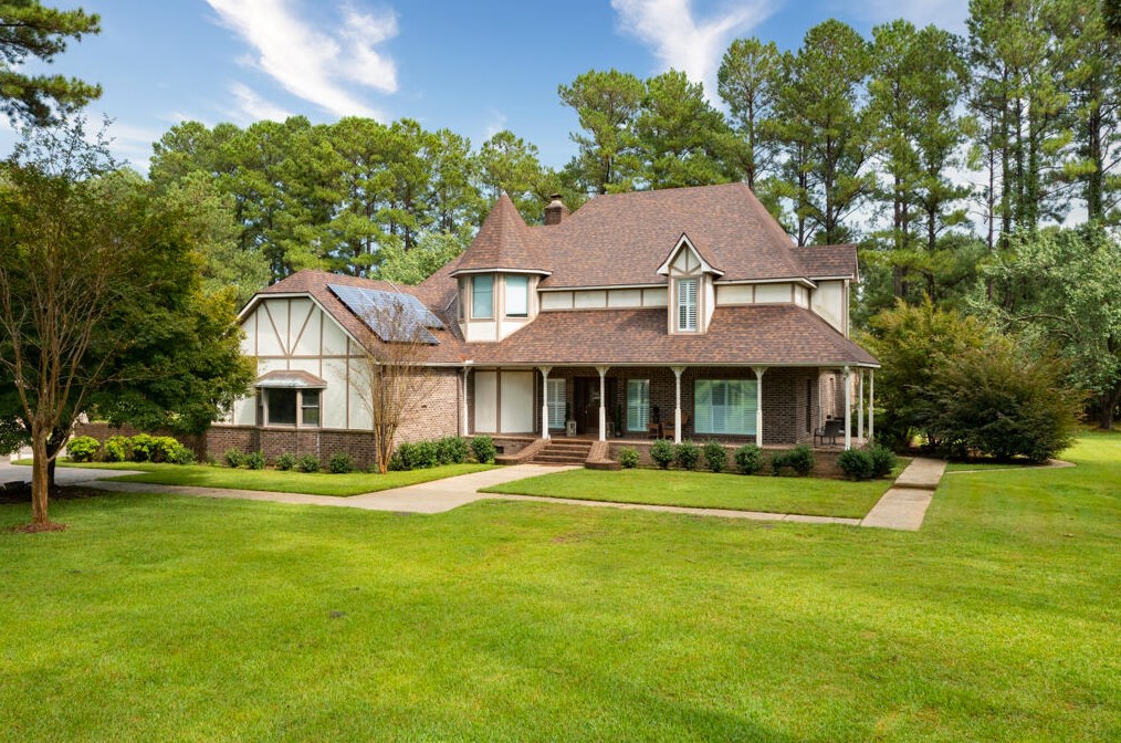 146 Clubhouse Cir, Saint George, SC 29477-7509