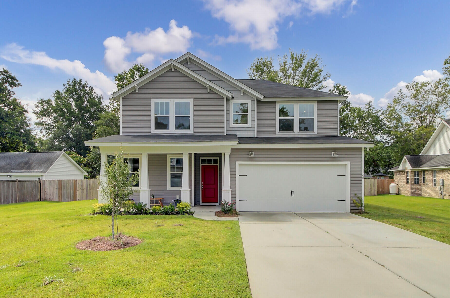 1708 Trout St, Moncks Corner, SC 29461-7107