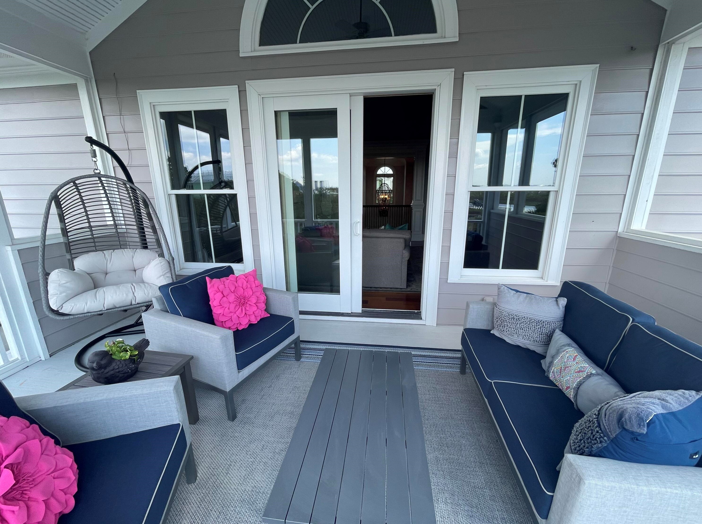 1531 Creek Side Way, Charleston SC  29492-8267 exterior