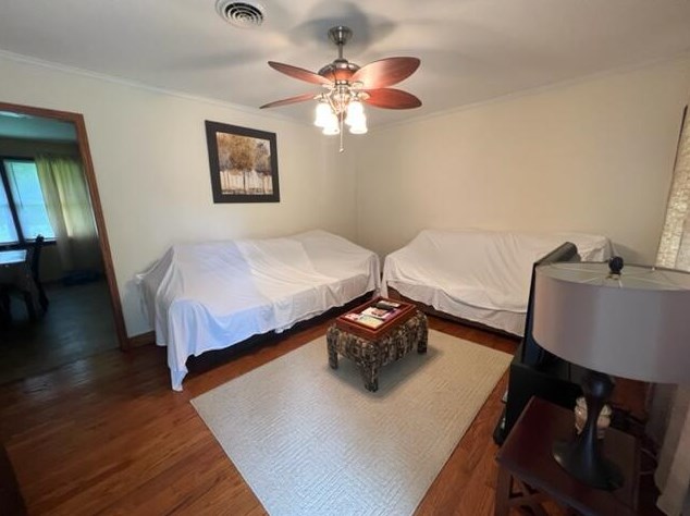 205 Callaway Dr, Saint George, SC 29477-8324