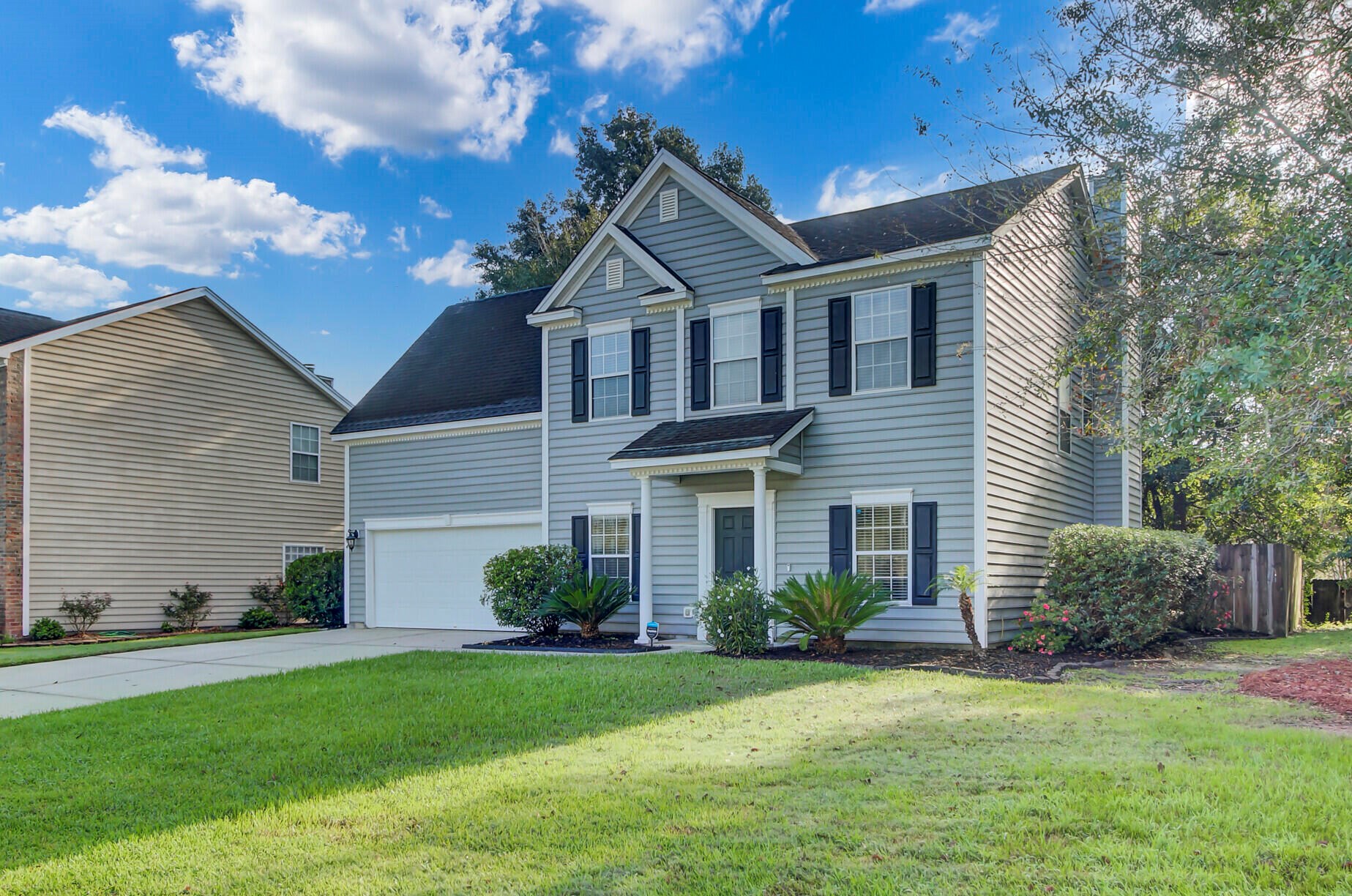 104 Chancellors Dr, Summerville, SC 29485