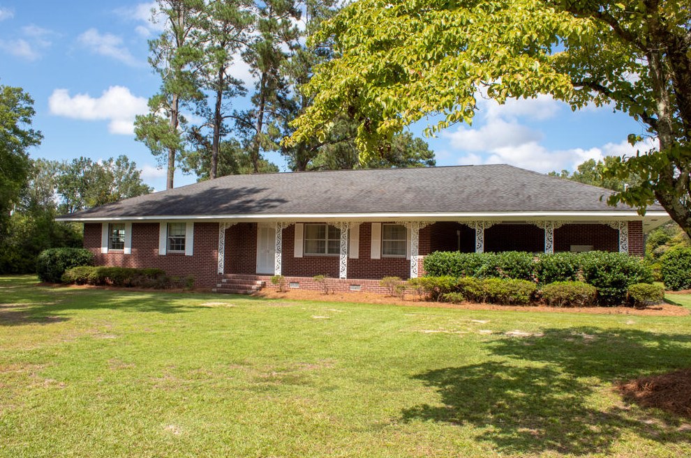 1172 Bennett Cir, Holly Hill SC  29059-2721 exterior