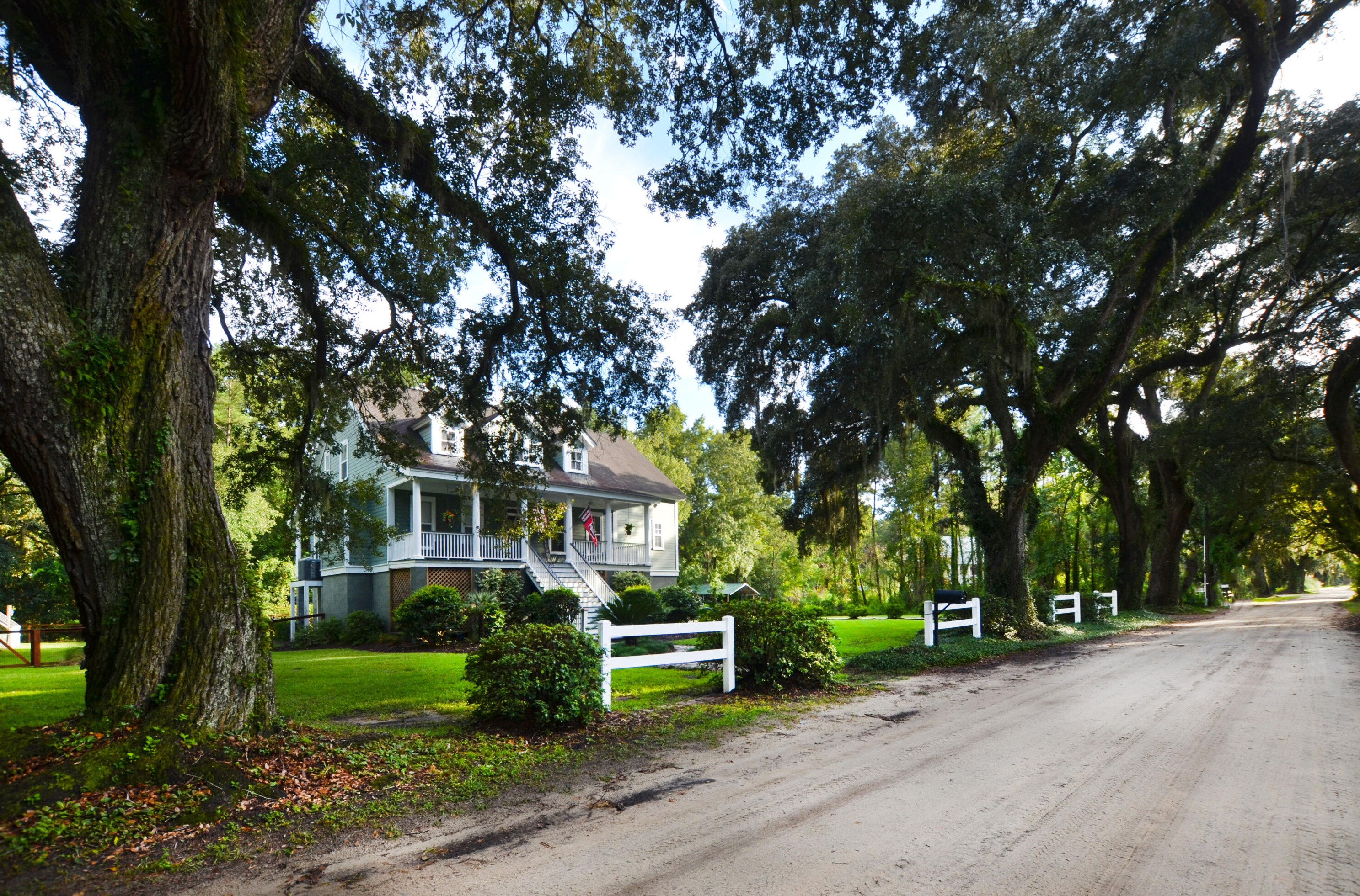 363 Mercantile Rd, McClellanville, SC 29458