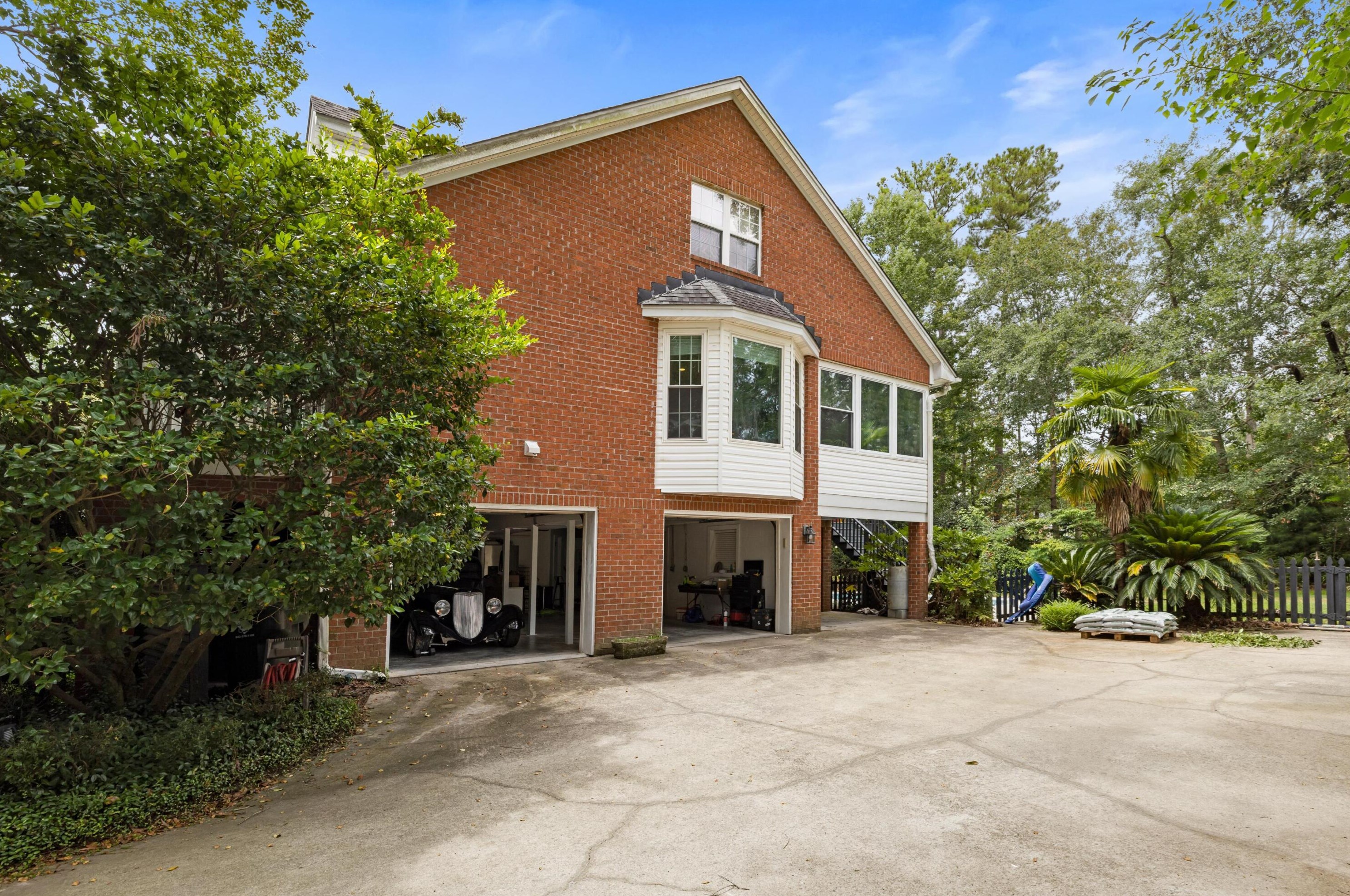 4285 Club Course Dr, Charleston SC  29420-7509 exterior