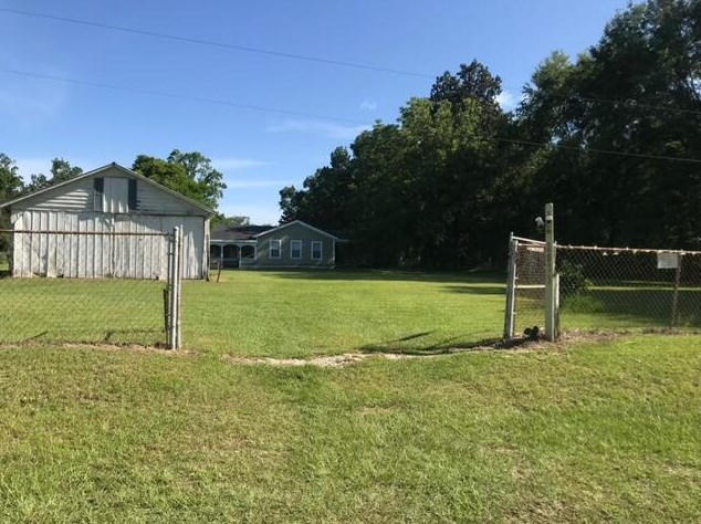 2075 Bentz Rd, Wadmalaw Is, SC 29487