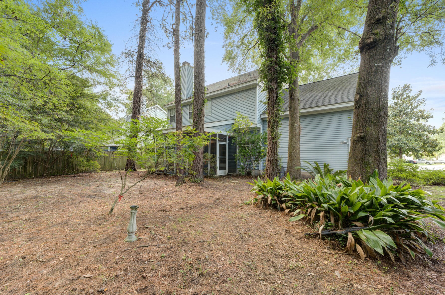 117 Isherwood Dr, Charleston SC exterior