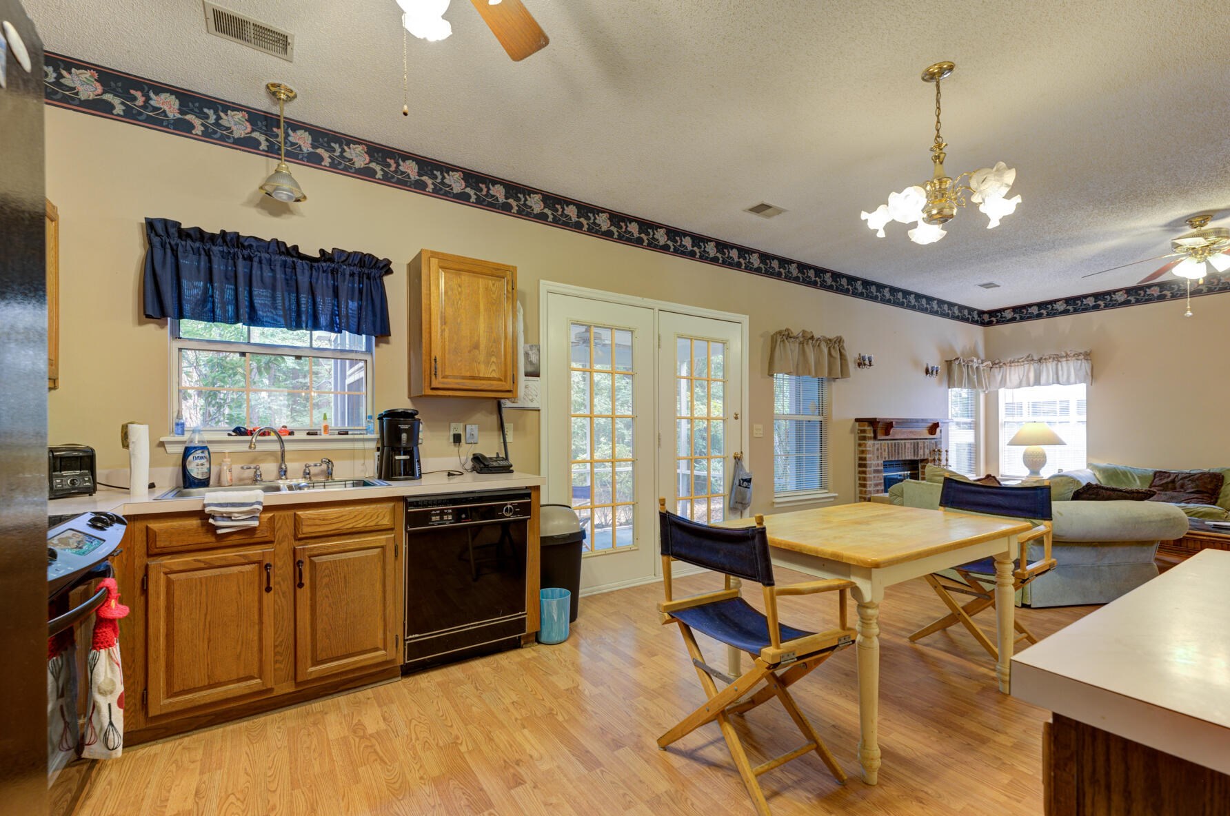 117 Isherwood Dr, Charleston SC exterior