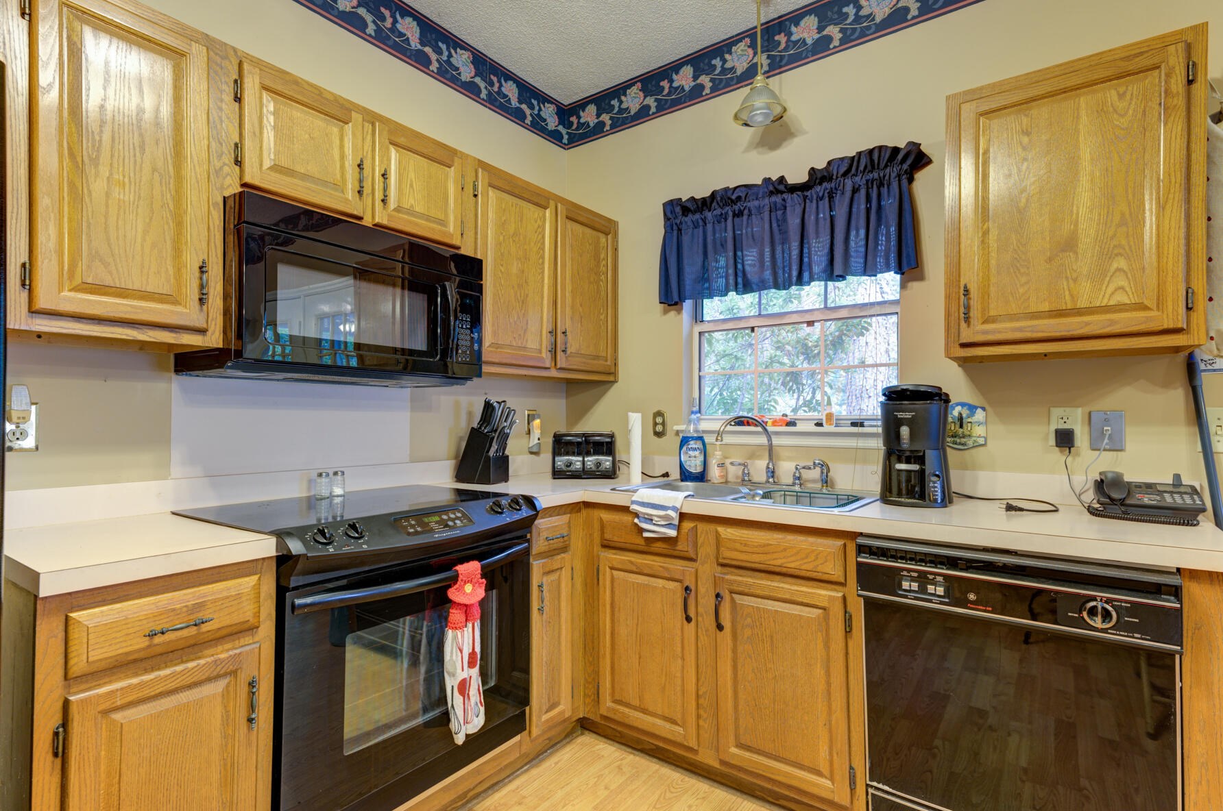 117 Isherwood Dr, Charleston SC exterior