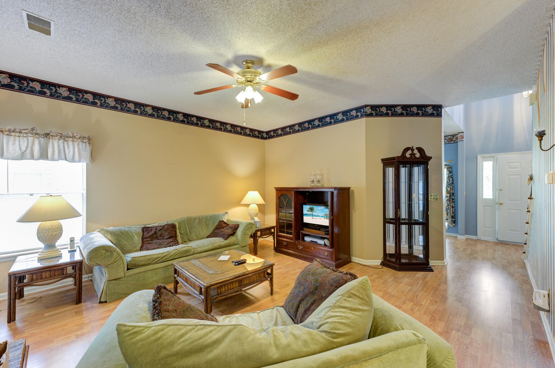 117 Isherwood Dr, Charleston SC exterior