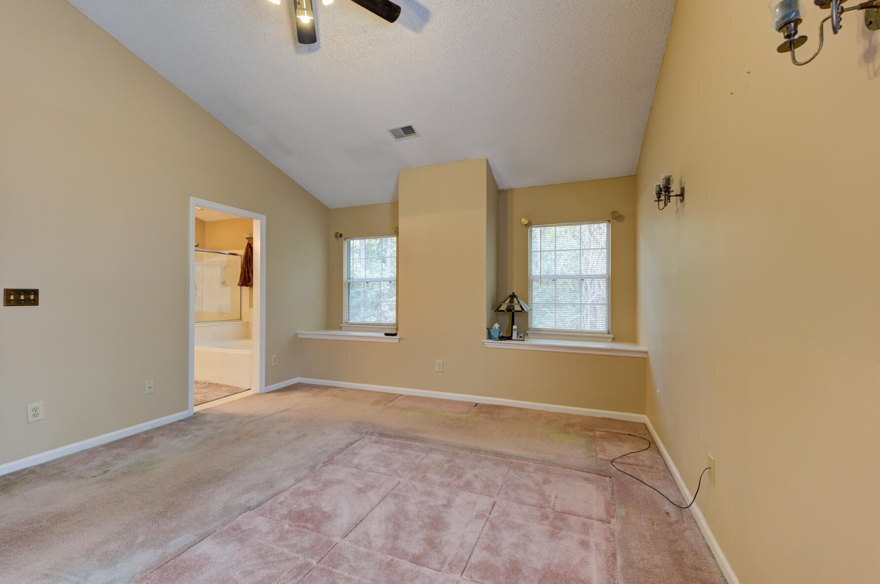 117 Isherwood Dr, Charleston SC exterior