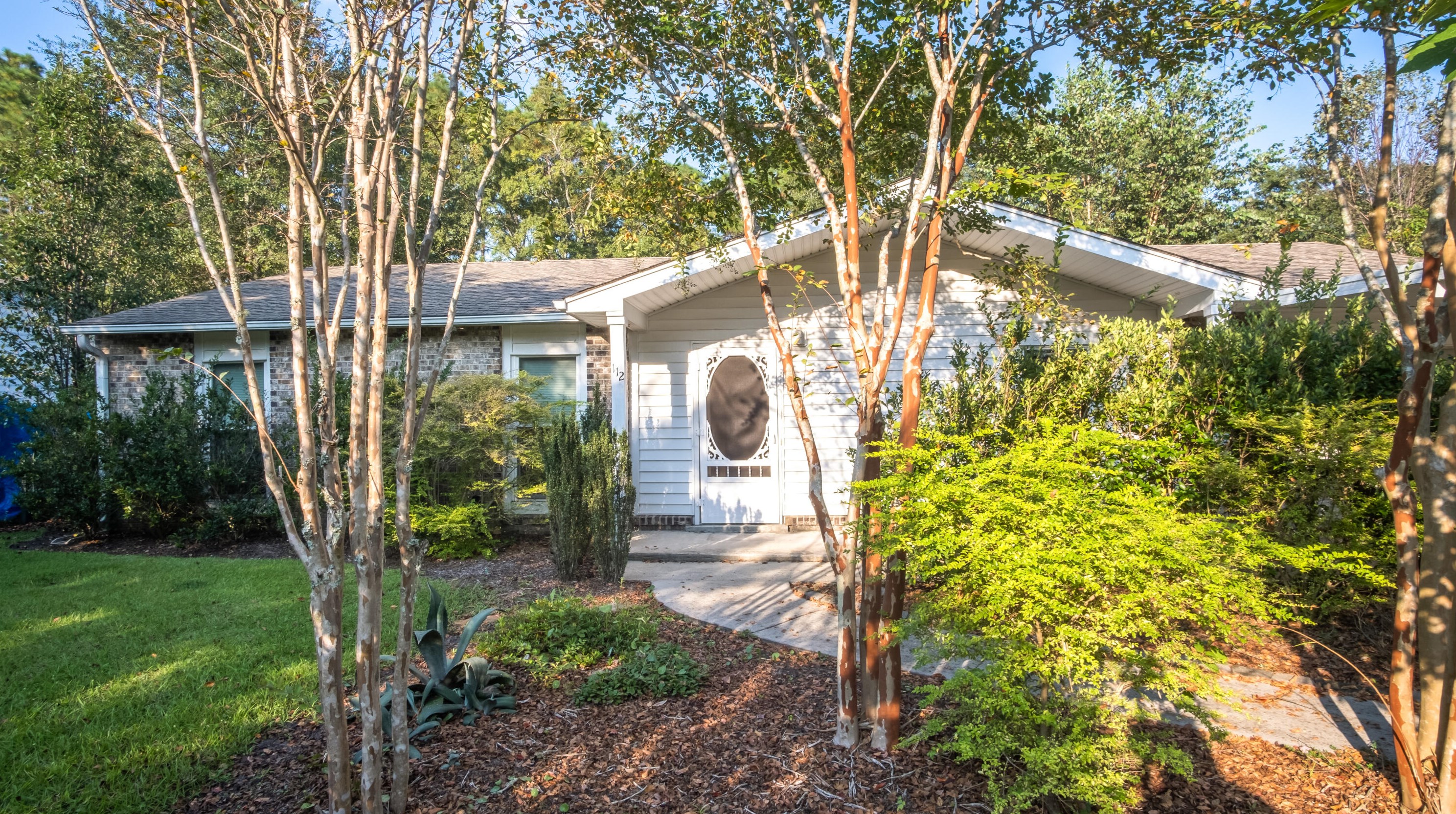 112 Marion Rd, Summerville, SC 29483-1963