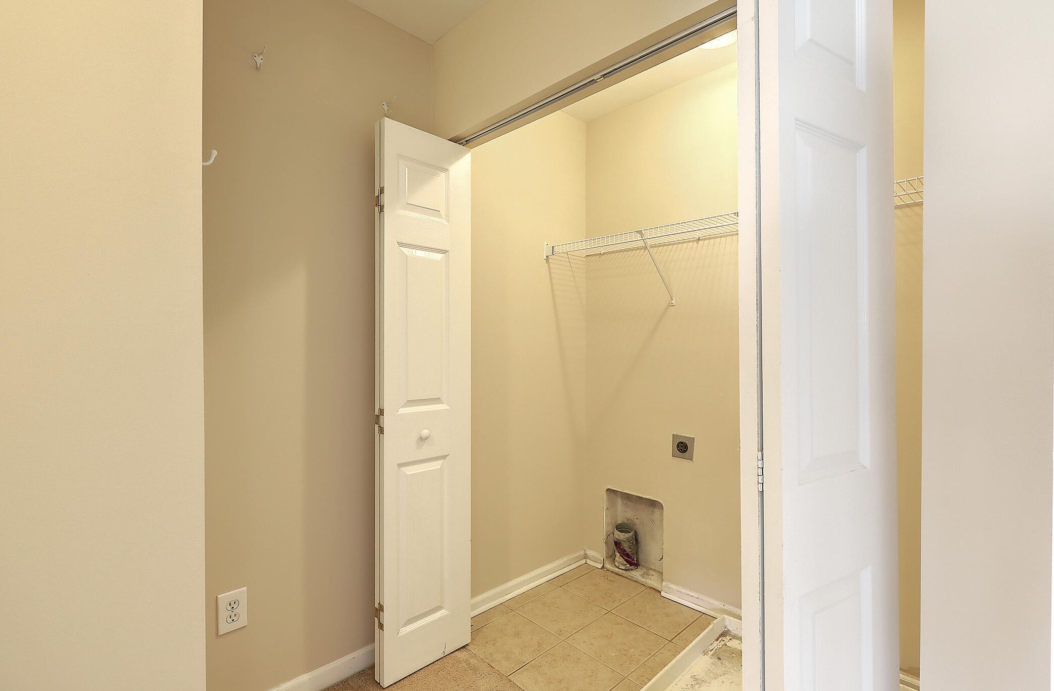 4077 Babbitt St, Charleston SC 29414-6077 exterior