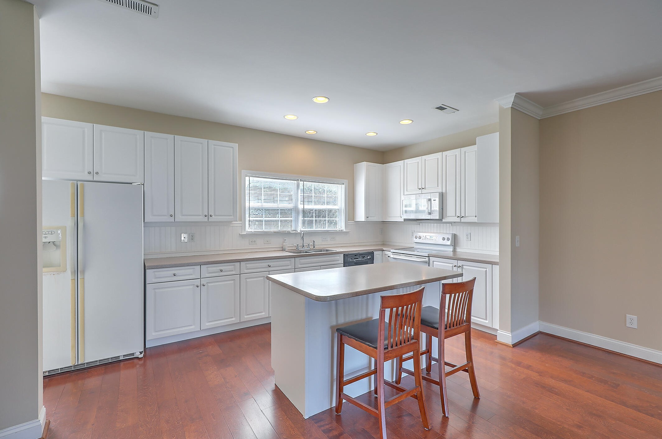 4077 Babbitt St, Charleston SC 29414-6077 exterior