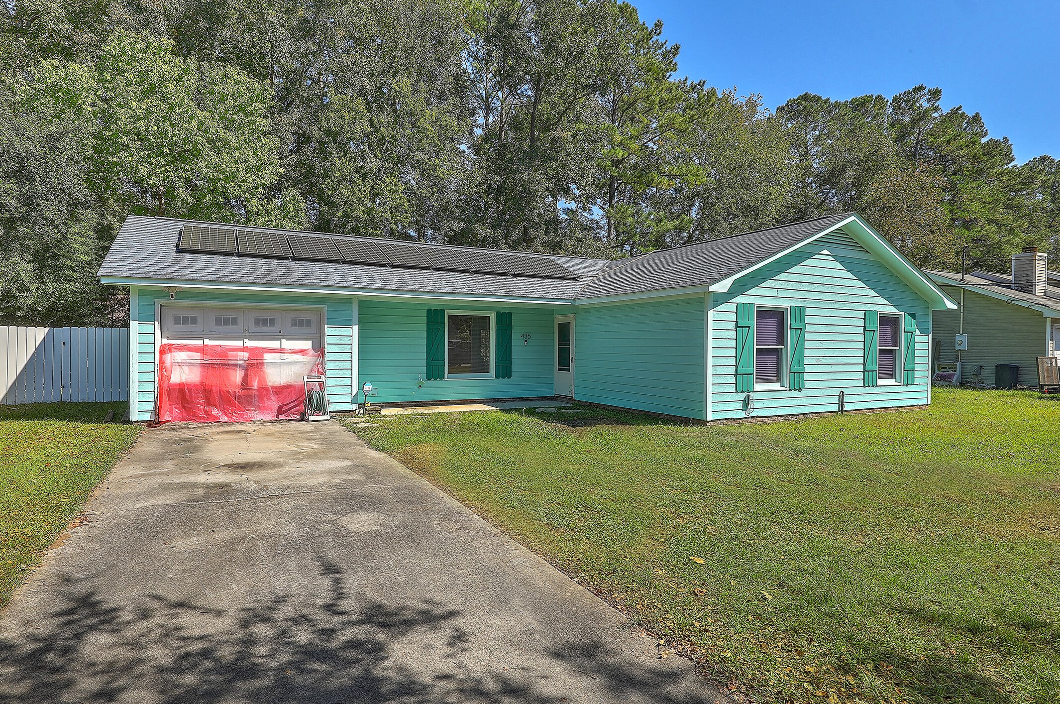 435 Longleaf Dr, Summerville, SC