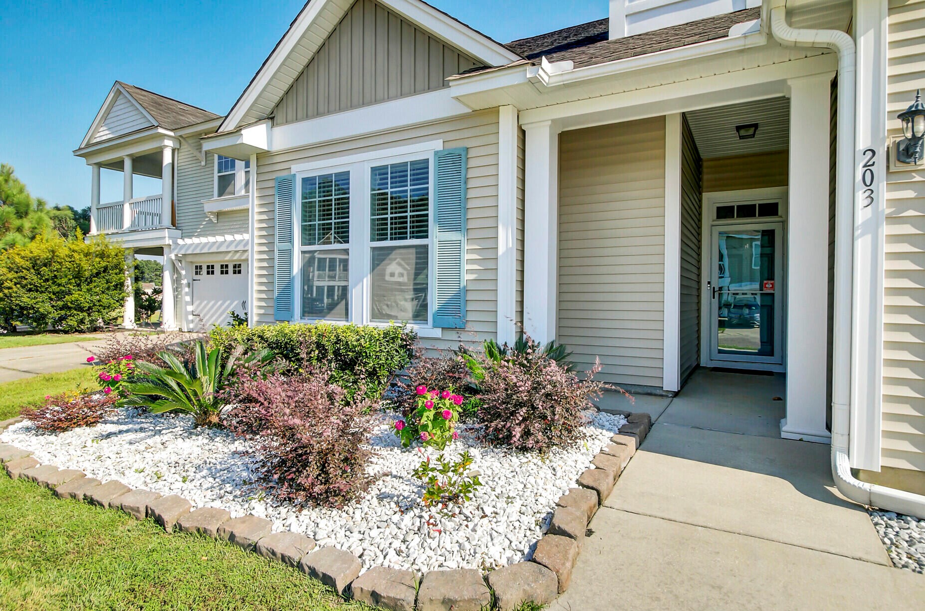 203 Topsaw Ln, Moncks Corner, SC 29461-8890