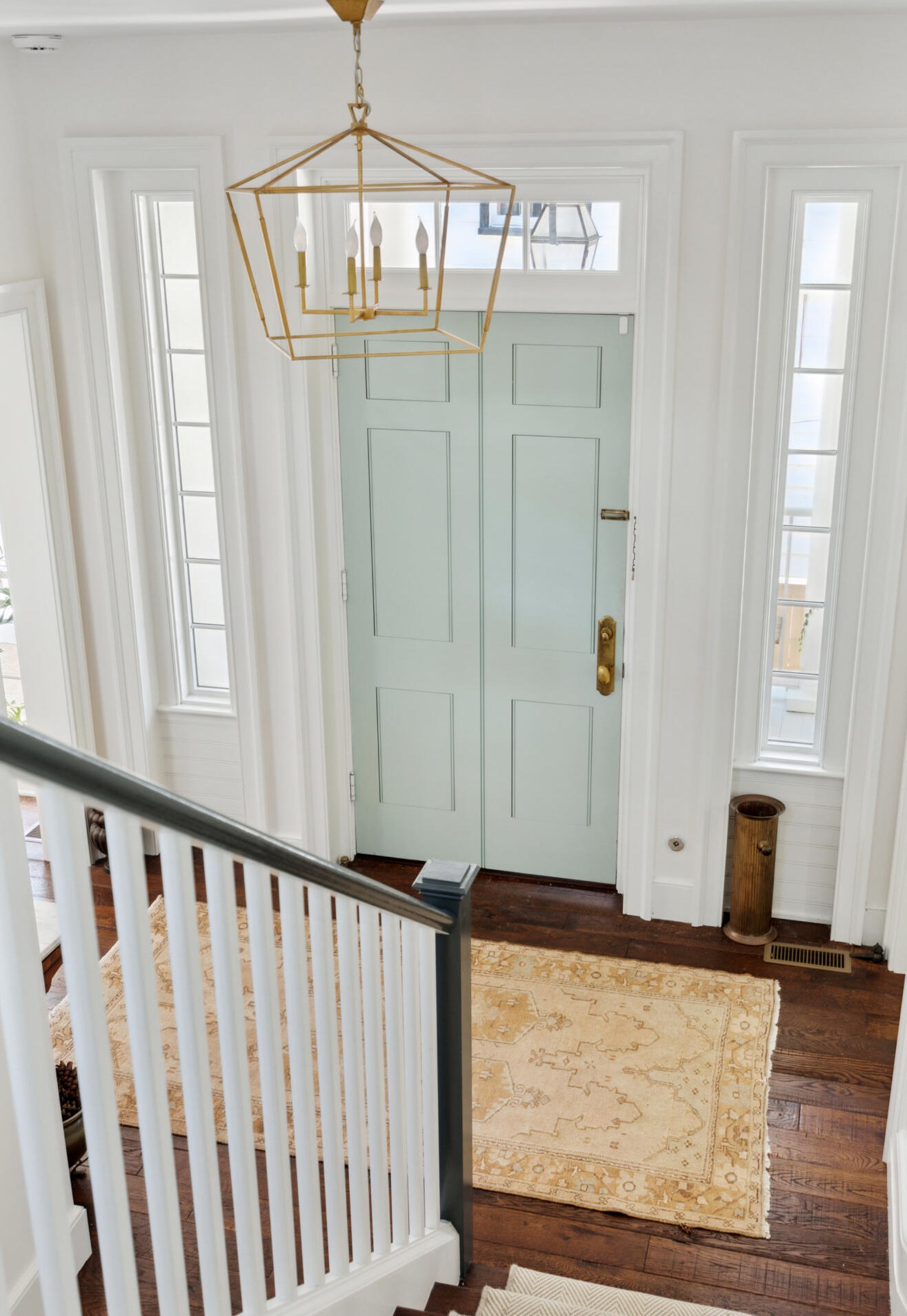 151 Queen St, Charleston SC  29401-1950 exterior