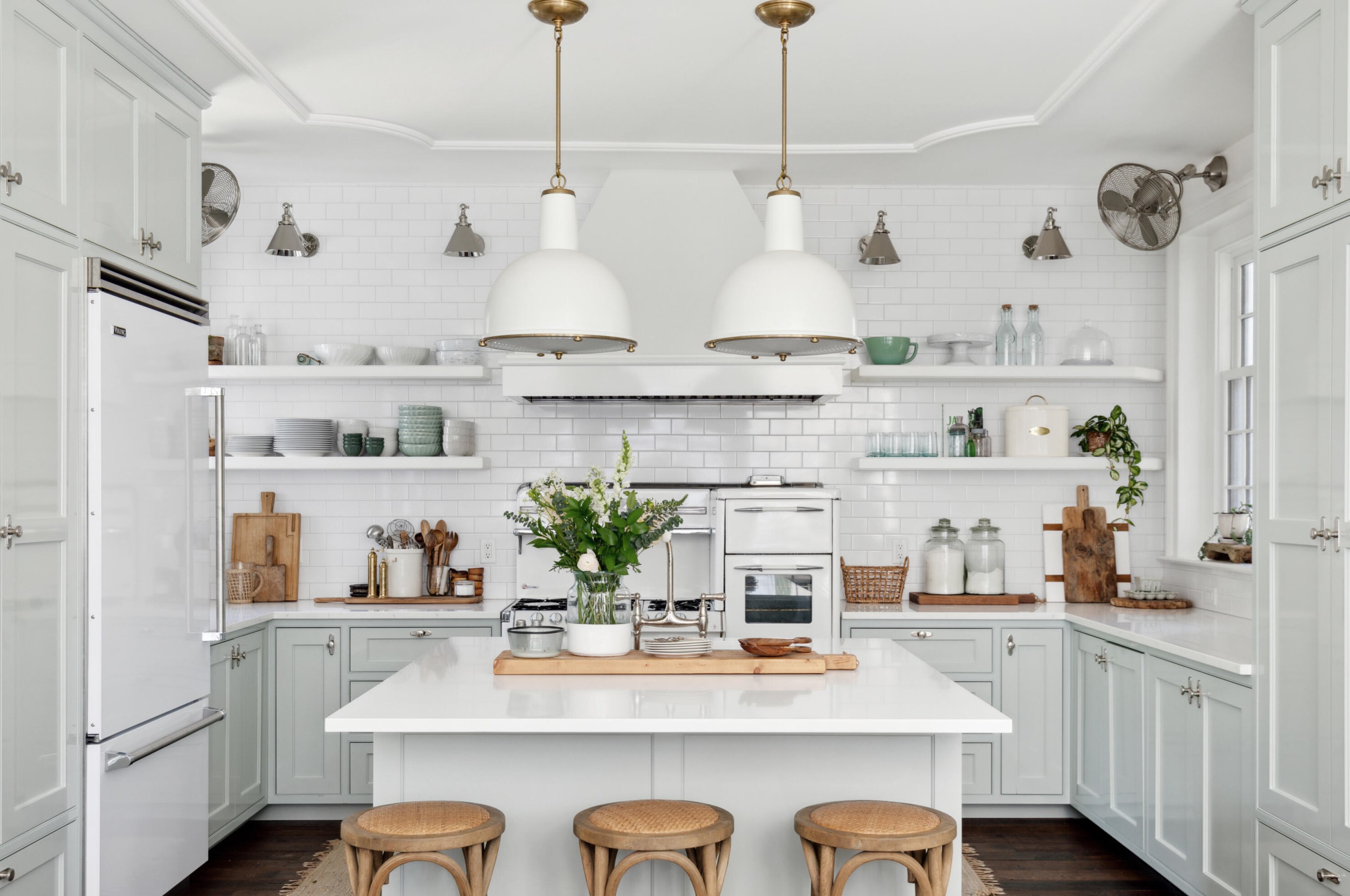 151 Queen St, Charleston SC  29401-1950 exterior