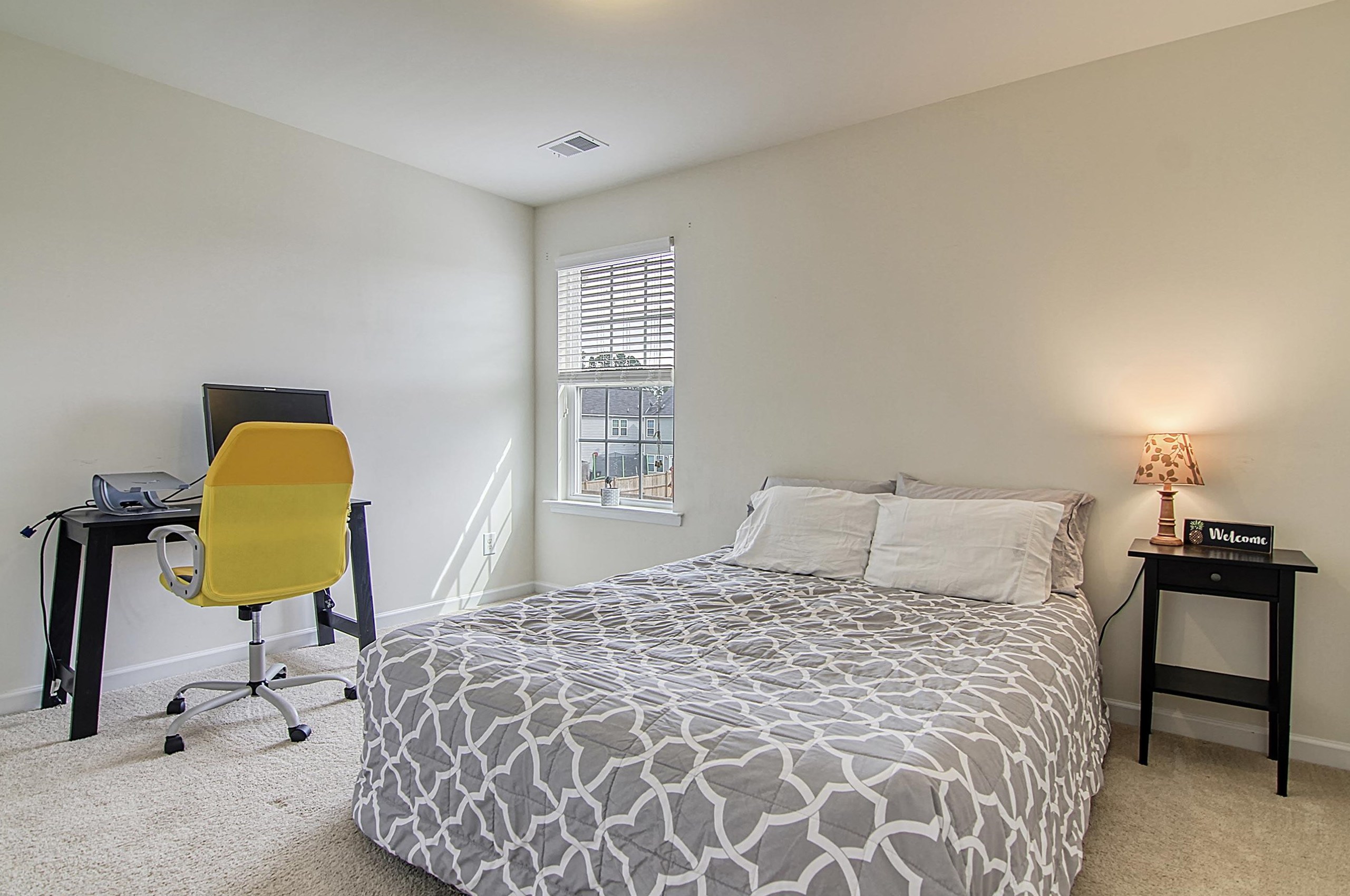 460 Whispering Breeze Ln, Summerville SC  29486 exterior