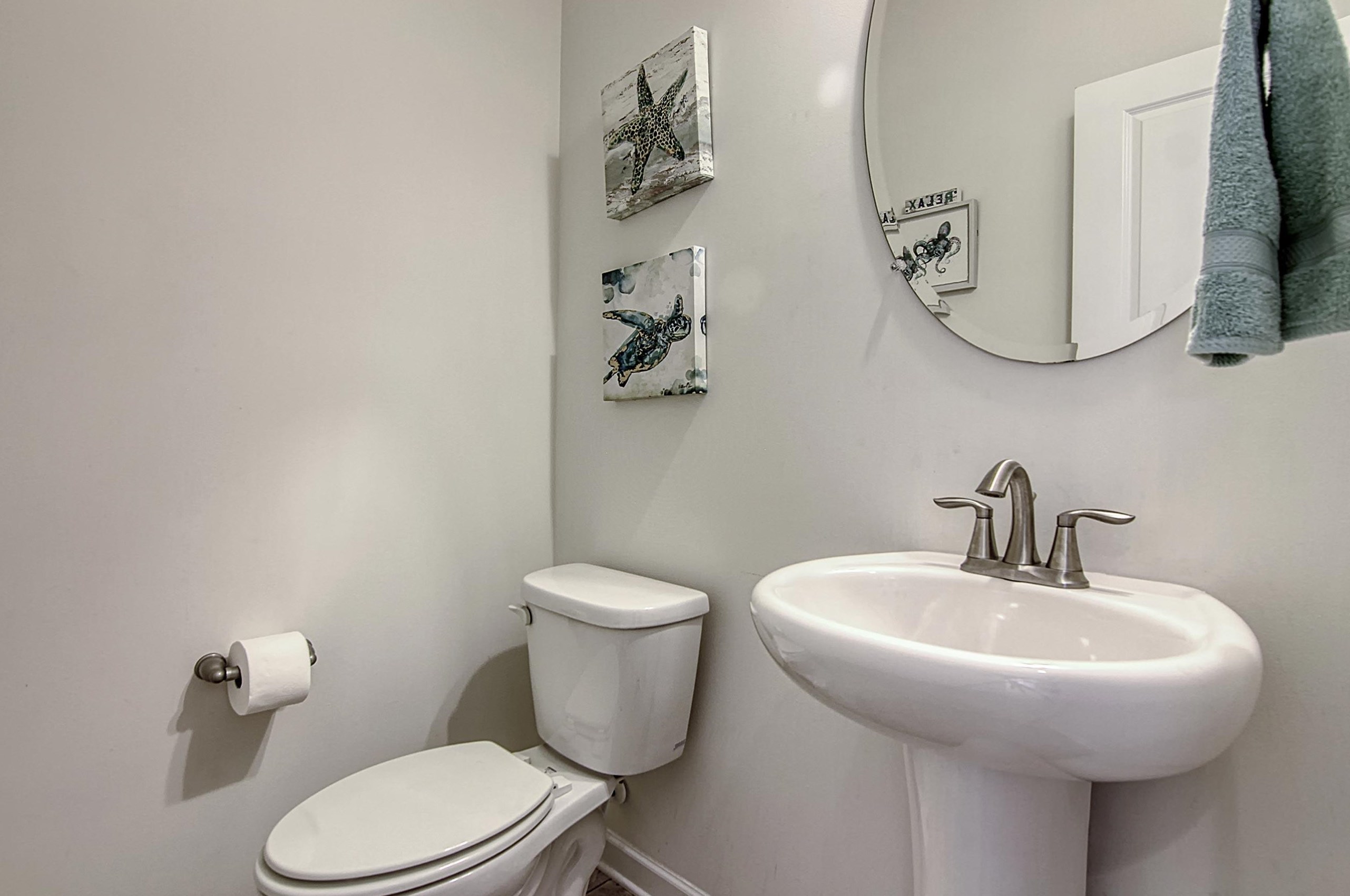 460 Whispering Breeze Ln, Summerville SC  29486 exterior