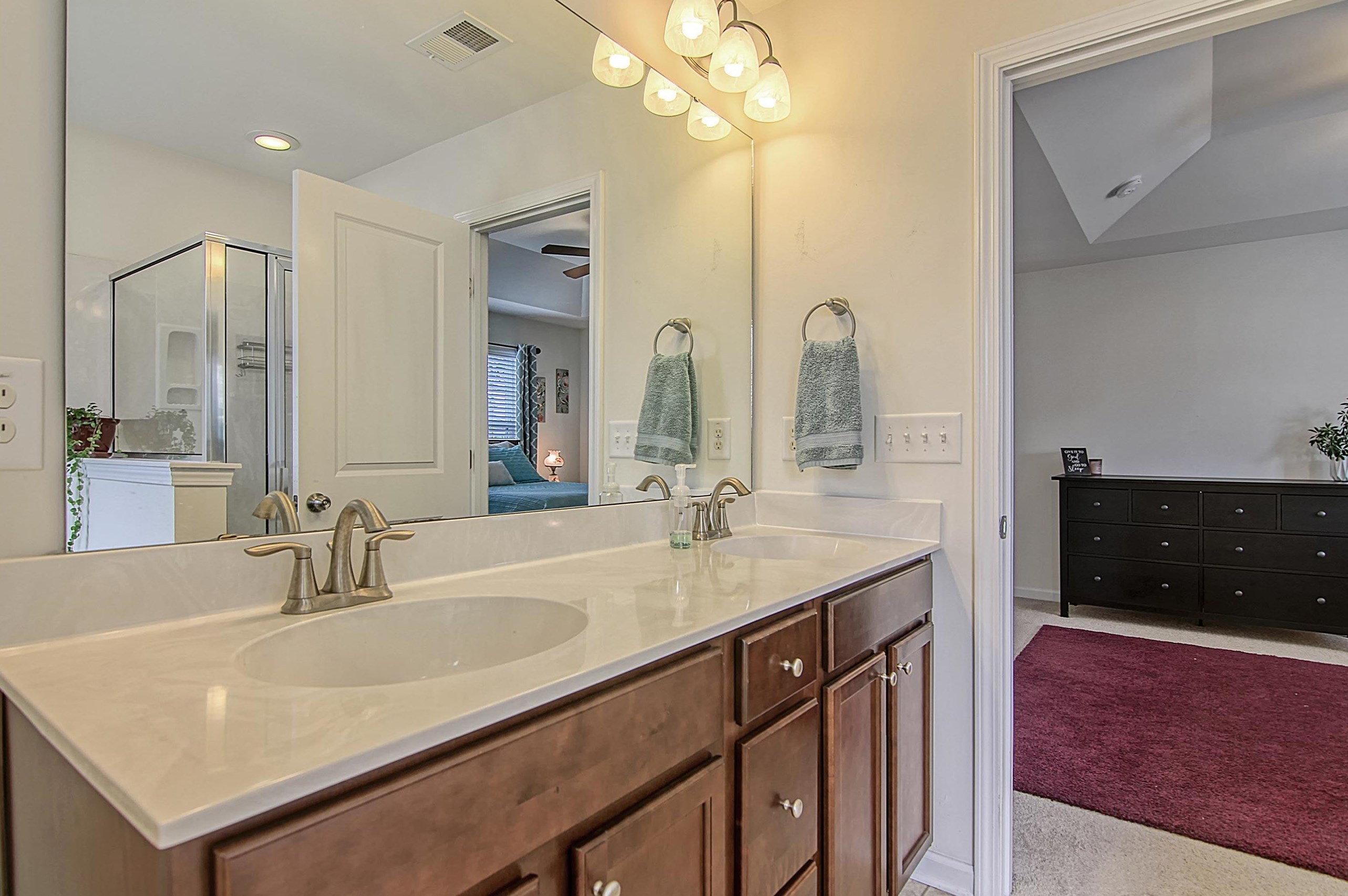 460 Whispering Breeze Ln, Summerville SC  29486 exterior